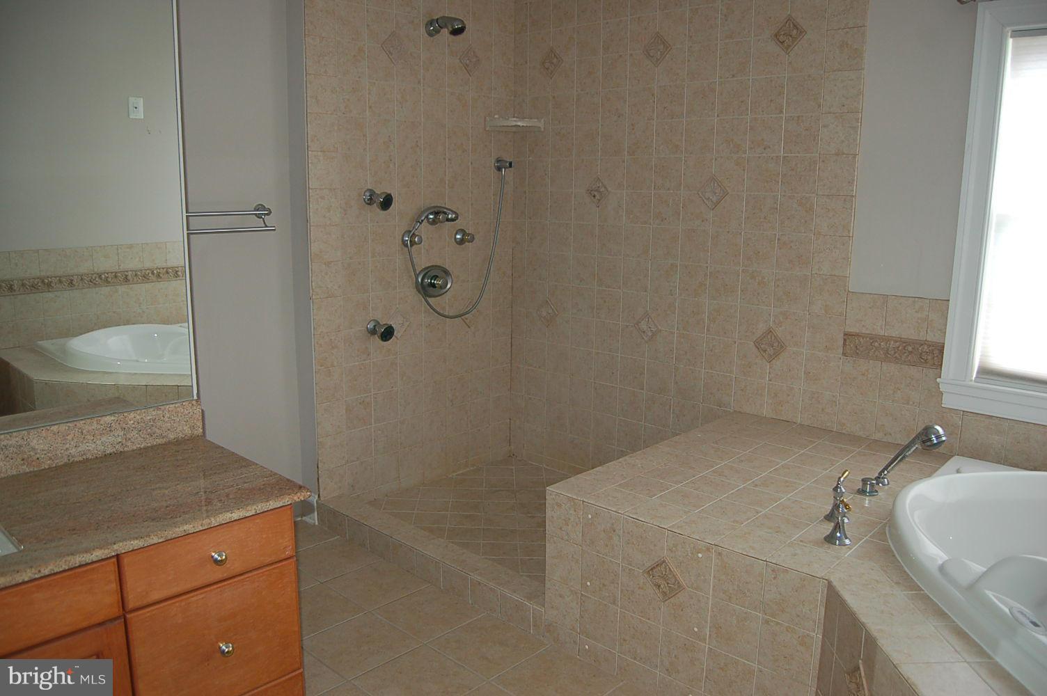 CHRISTY FARM - Residential