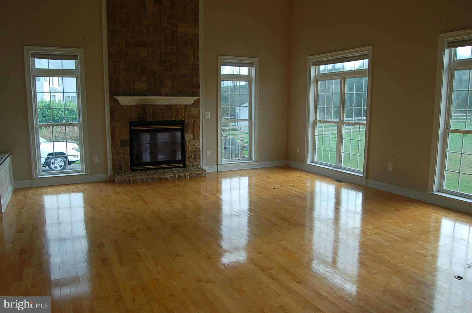 CHRISTY FARM - Residential