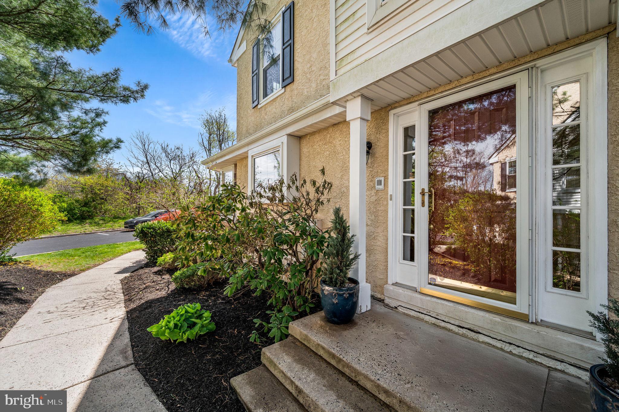 COVENTRY POINTE - Residential