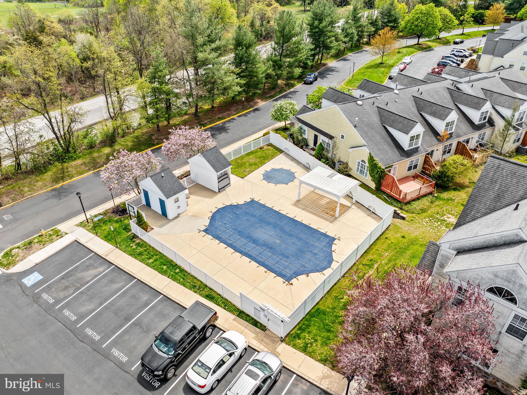 COVENTRY POINTE - Residential