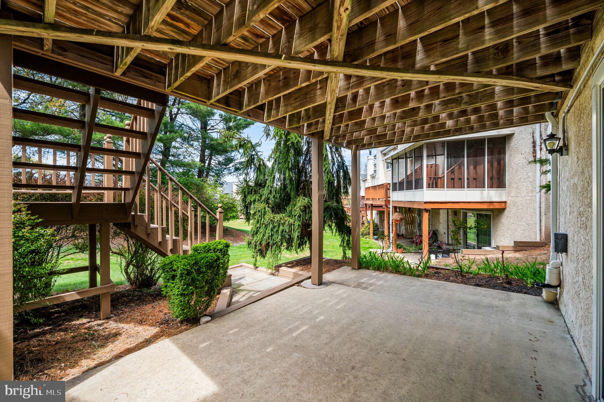 COVENTRY POINTE - Residential