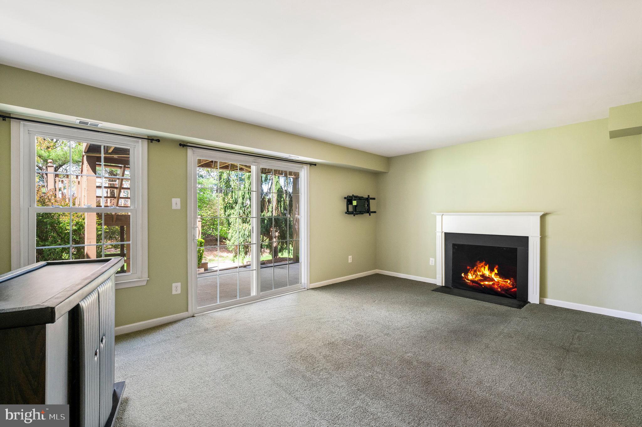 COVENTRY POINTE - Residential