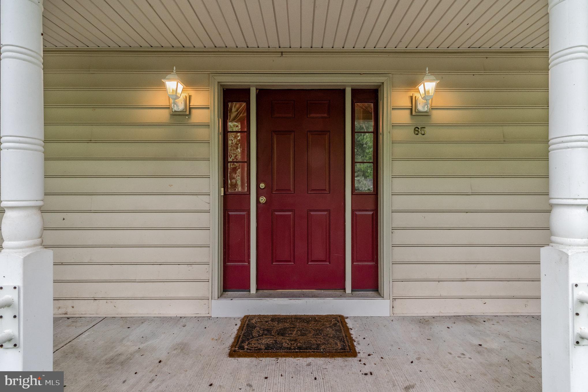 65 SCARLET WAY