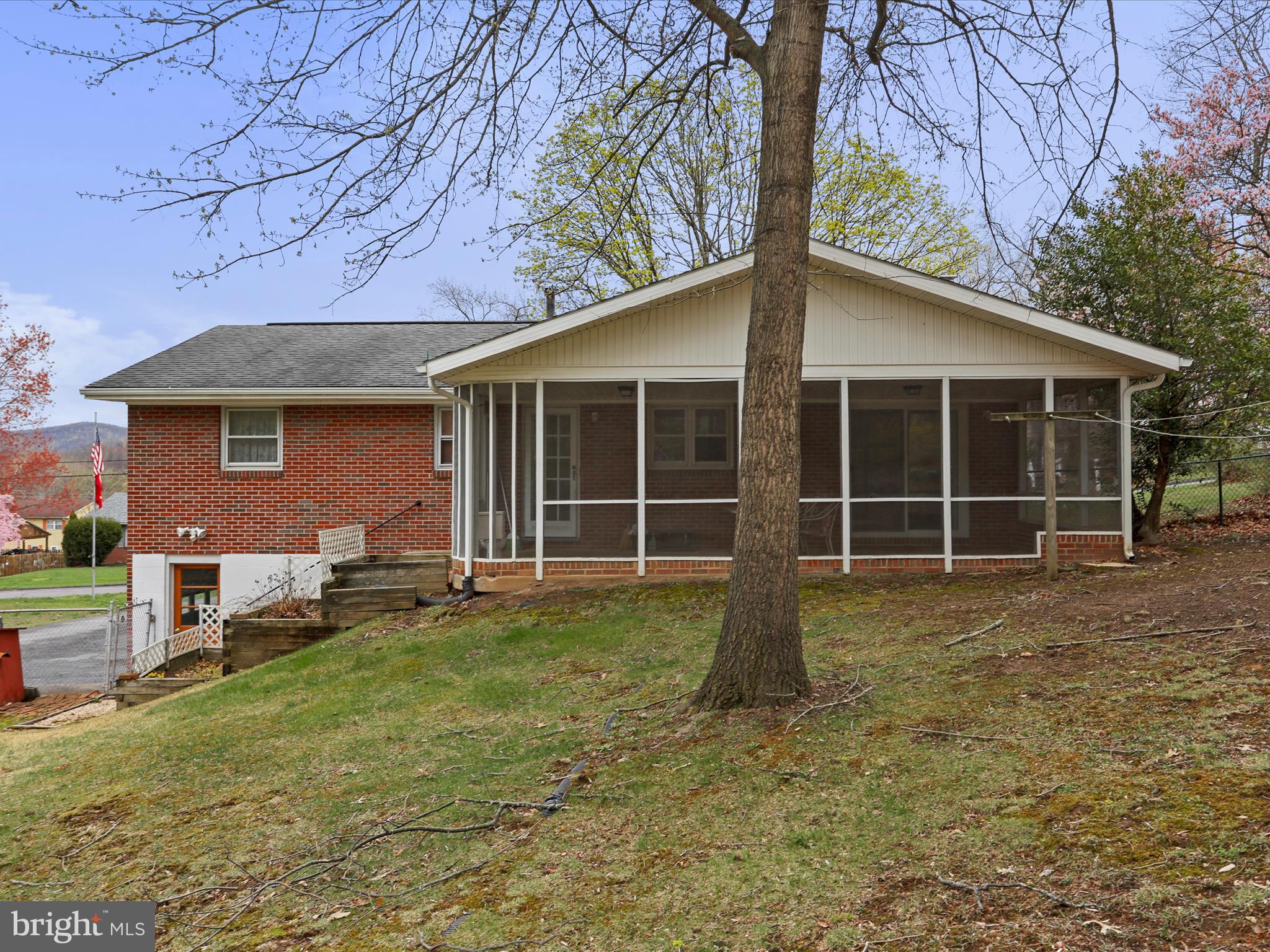 BEL AIR - Residential