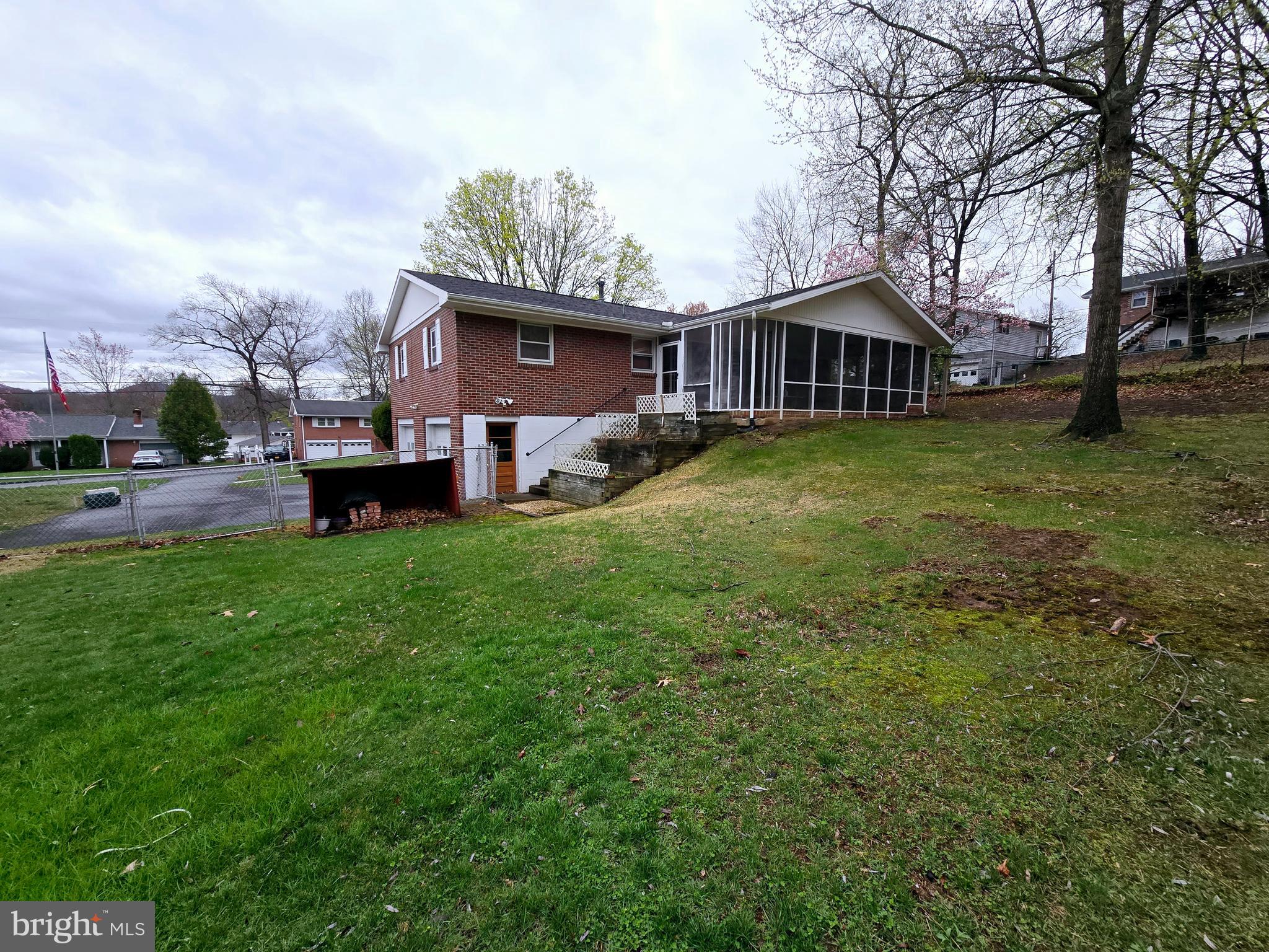 BEL AIR - Residential