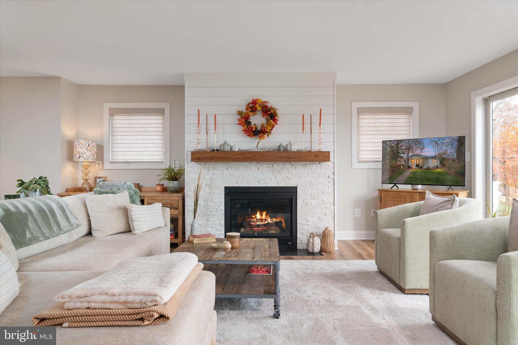 MAGOTHY BEACH - Residential