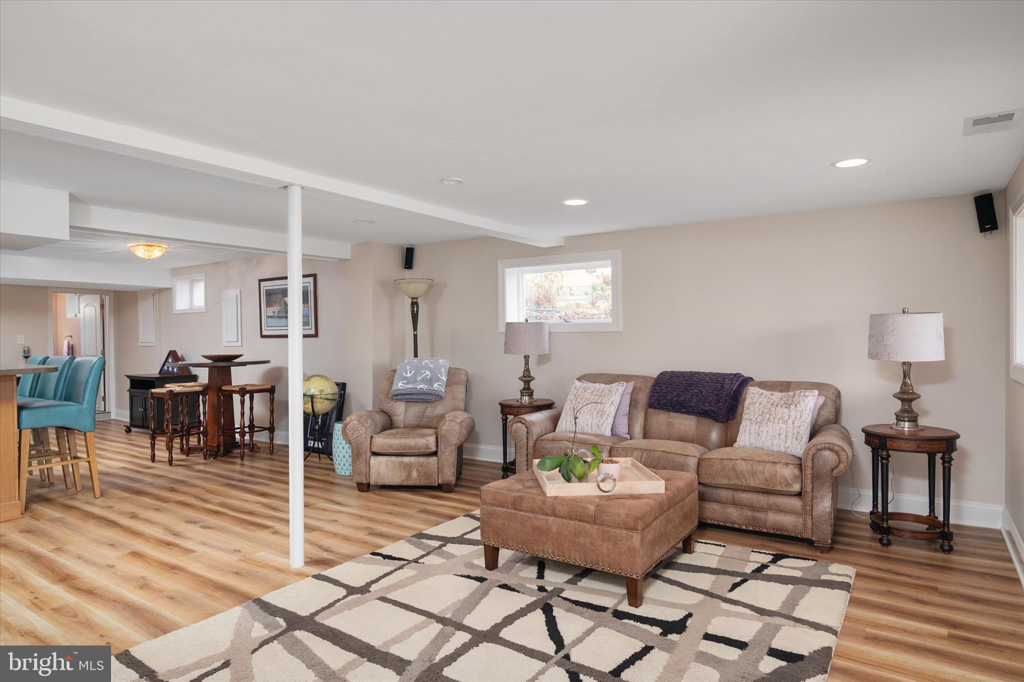 MAGOTHY BEACH - Residential