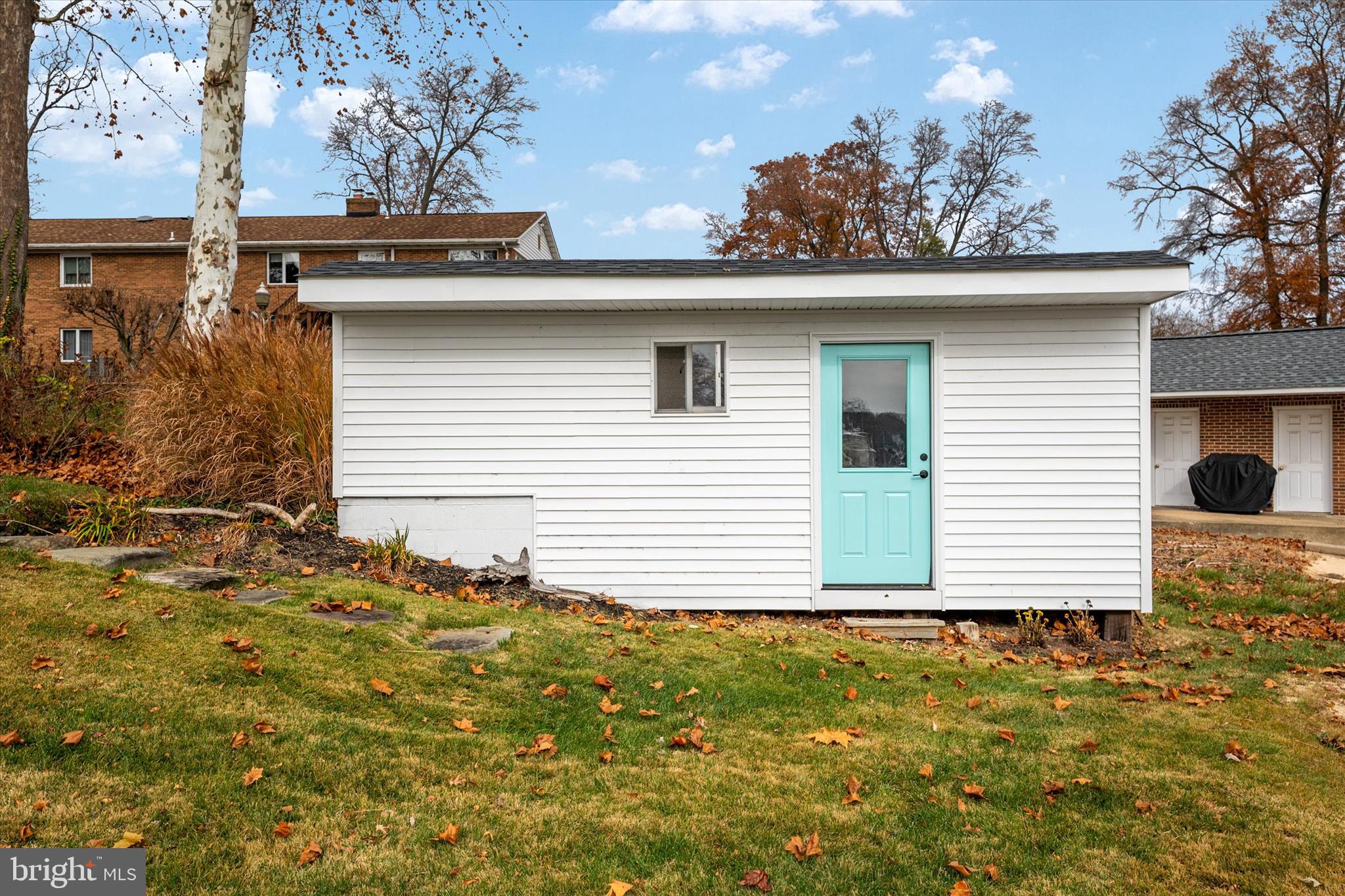 MAGOTHY BEACH - Residential