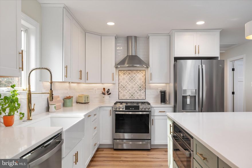 Wake up to expansive views of the Magothy River from this completely renovated Coastal Cottage in the Severna Park community of Magothy Beach!    Deep water (8' +MLW) with boat lift on updated pier,   Step inside to discover the water views from both levels,   Open layout offers a great room with gas fireplace for the upcoming chilly weather, a chef's dream kitchen with abundance of cabinetry, quartz countertop, tiled backsplash & deluxe s/s appliances including 5 burner gas stove and 9' island for ample seating plus separate dining room with custom lighting,  Sliders lead to waterside deck  for relaxing while taking in the tranquil view, that steps down to custom patio for additional dining/grilling & entertaining space, Two bedrooms with custom details and two luxuriant bathrooms with tiled showers/baths , HVAC is electric with propane gas backup (1 yr), Architectural roof (1 yr), Windows & doors (1) LPV throughout  with exception of custom-tiled bathrooms , Lower level boasts an oversized family room  for additional gathering and entertaining space, a bar/entertaining area and half bath (with RI full bath connection should you wish to reconvert back to full bath).   Ample storage in the unfinished portion of LL as well as two outdoor storage outbuildings including a shed and waterside storage for your toys or equipment, Lawn sprinklers on waterfront side, Public water/sewer, Severna Park school district, Flood insurance not required, HOA paid as part of taxes