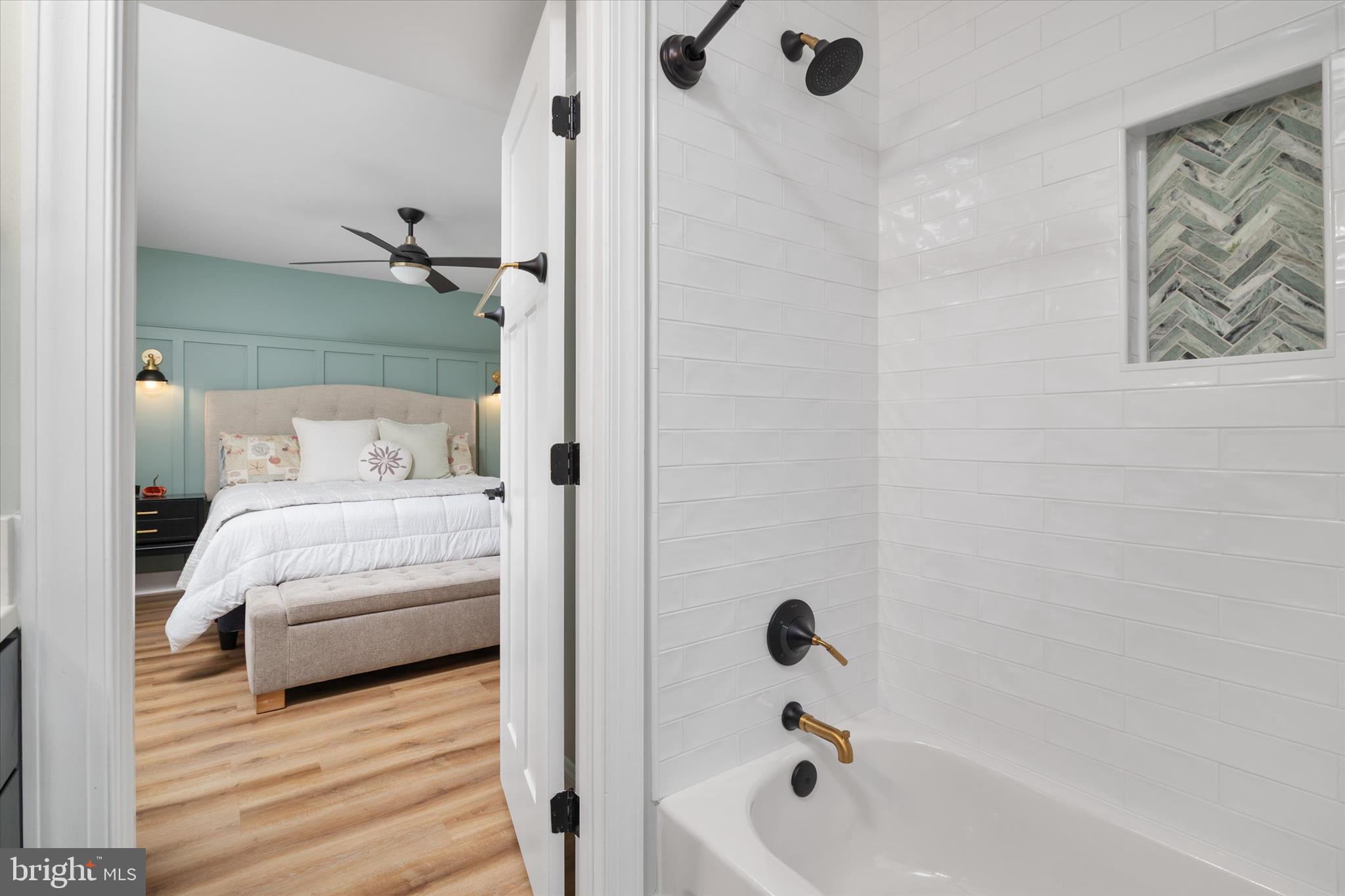 MAGOTHY BEACH - Residential