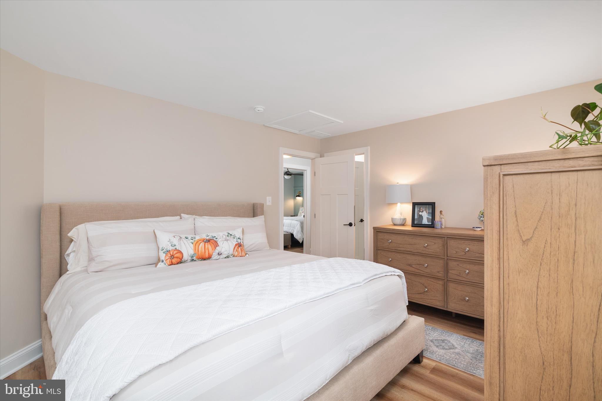 MAGOTHY BEACH - Residential