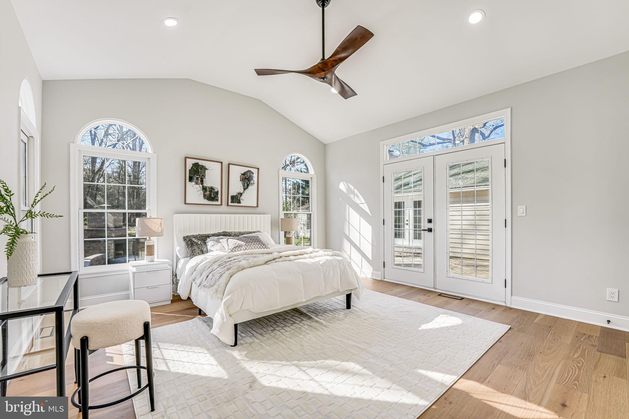 FAIRFAX ACRES - Residential