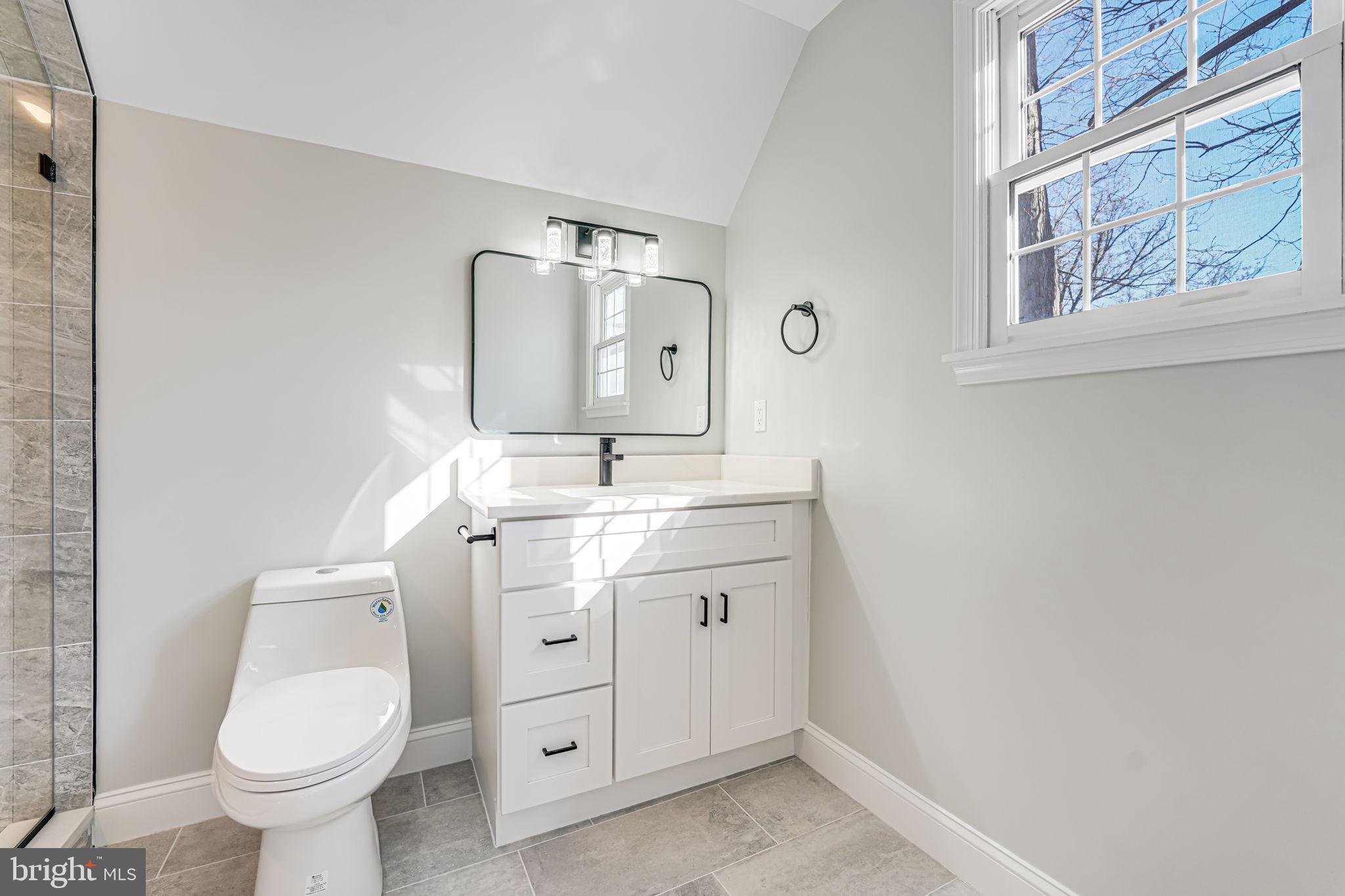 FAIRFAX ACRES - Residential