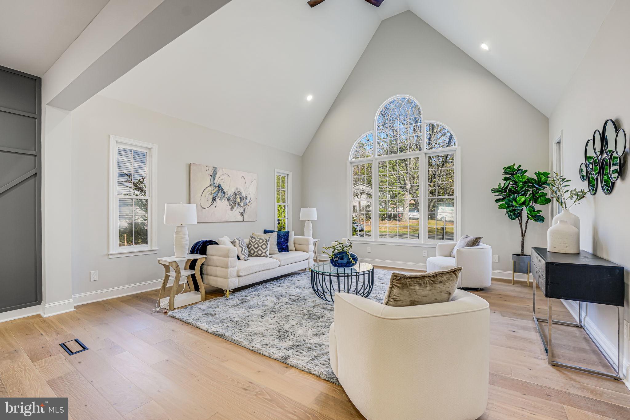 FAIRFAX ACRES - Residential