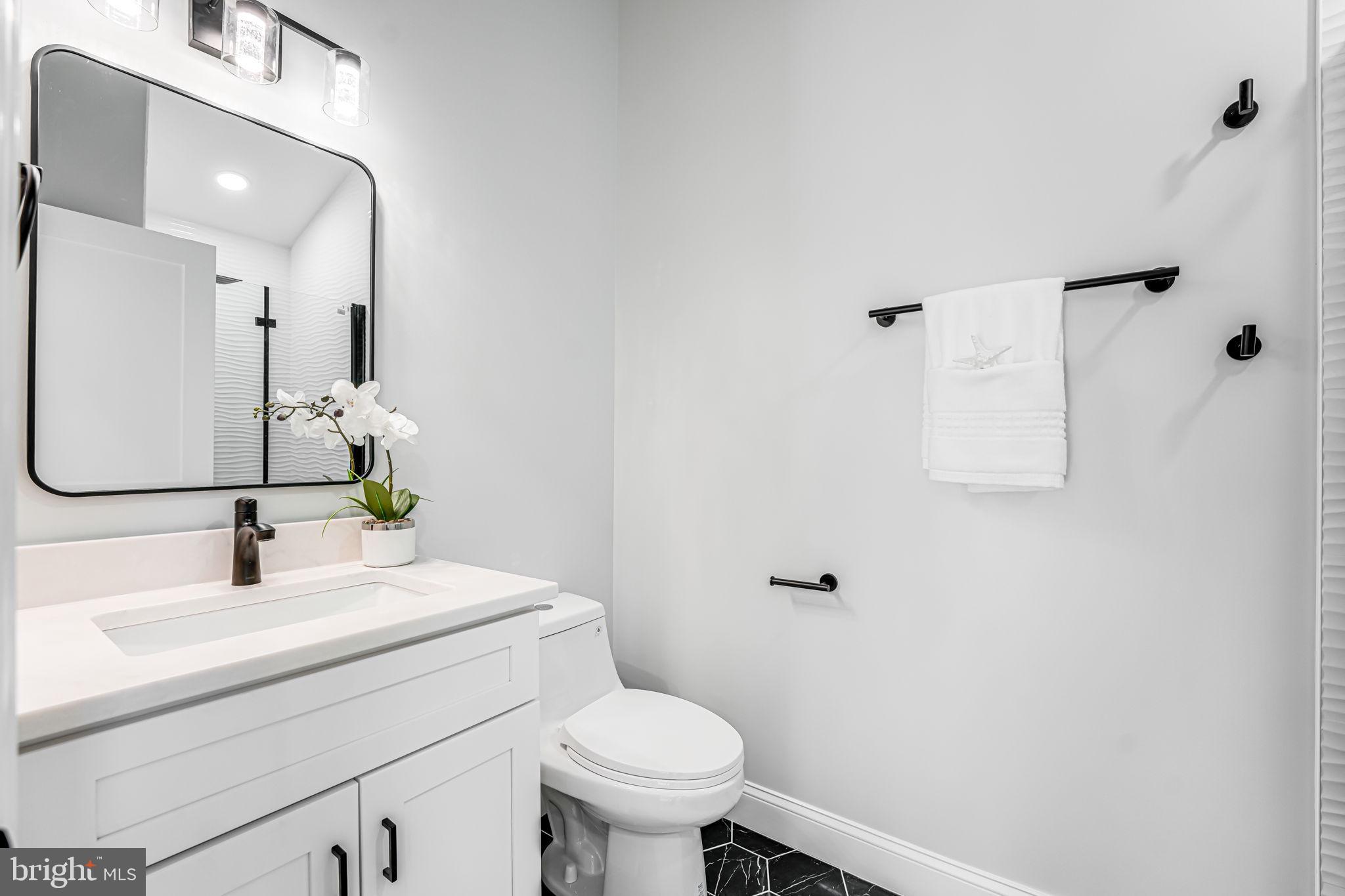 FAIRFAX ACRES - Residential