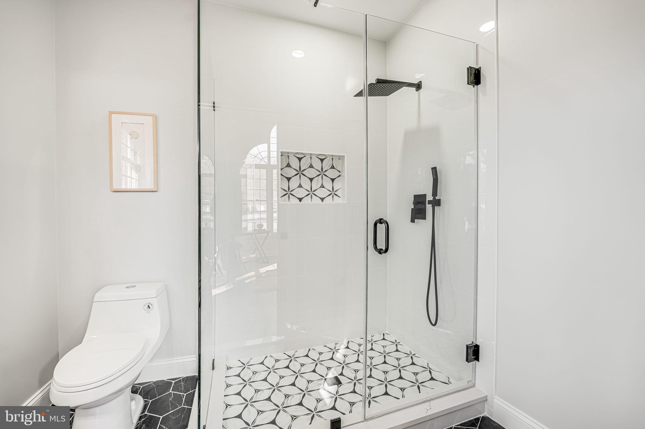 FAIRFAX ACRES - Residential