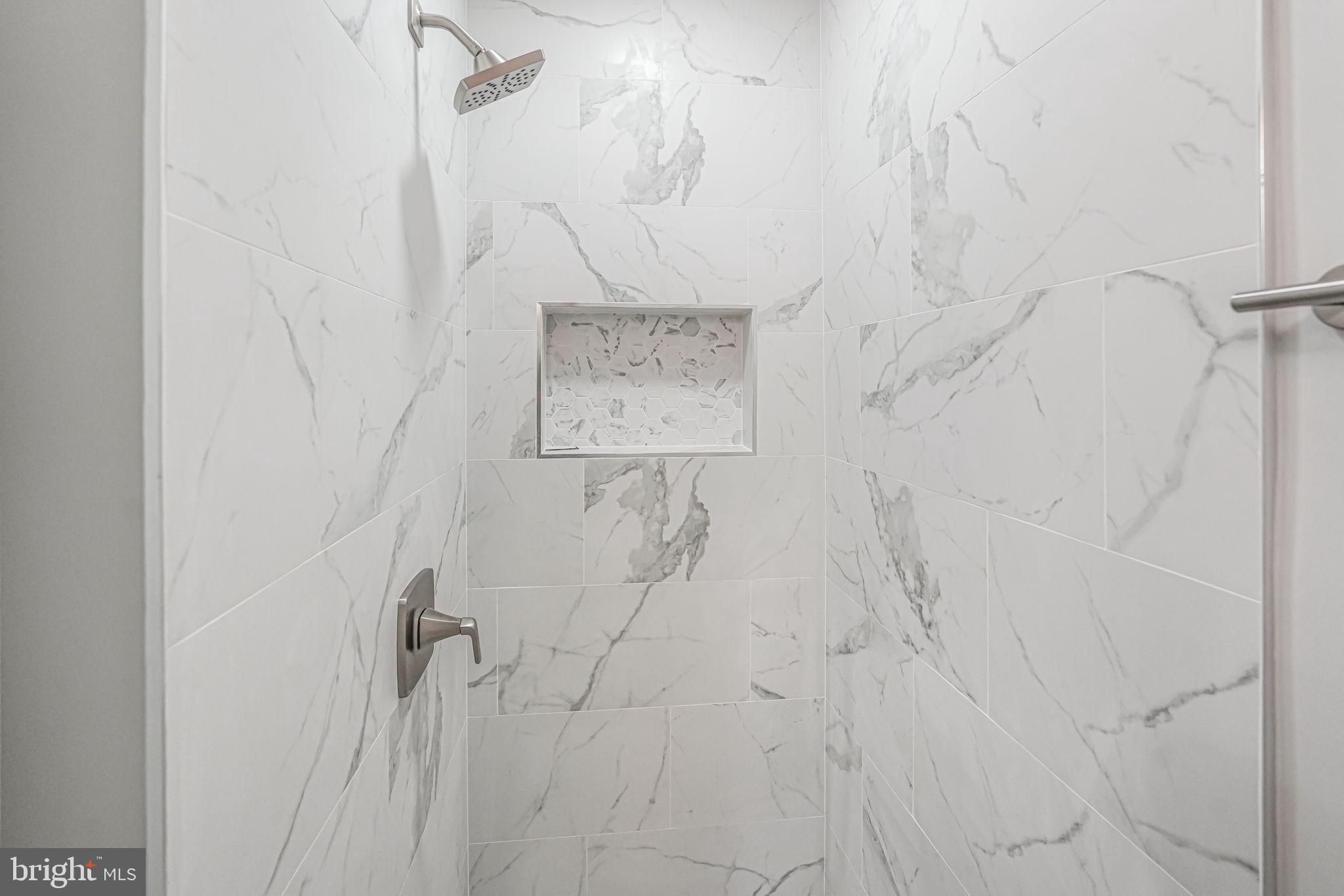 FAIRFAX ACRES - Residential