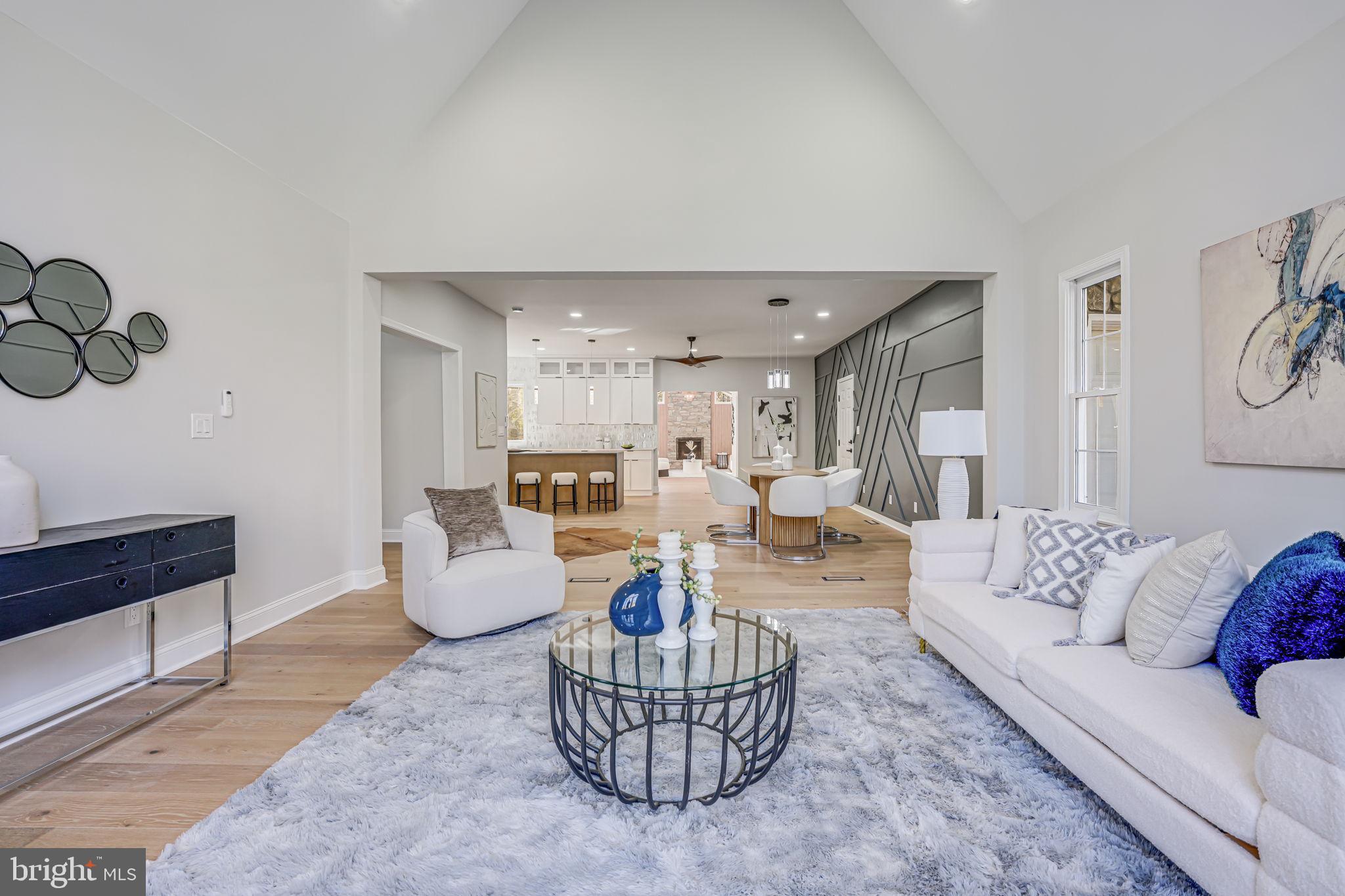 FAIRFAX ACRES - Residential