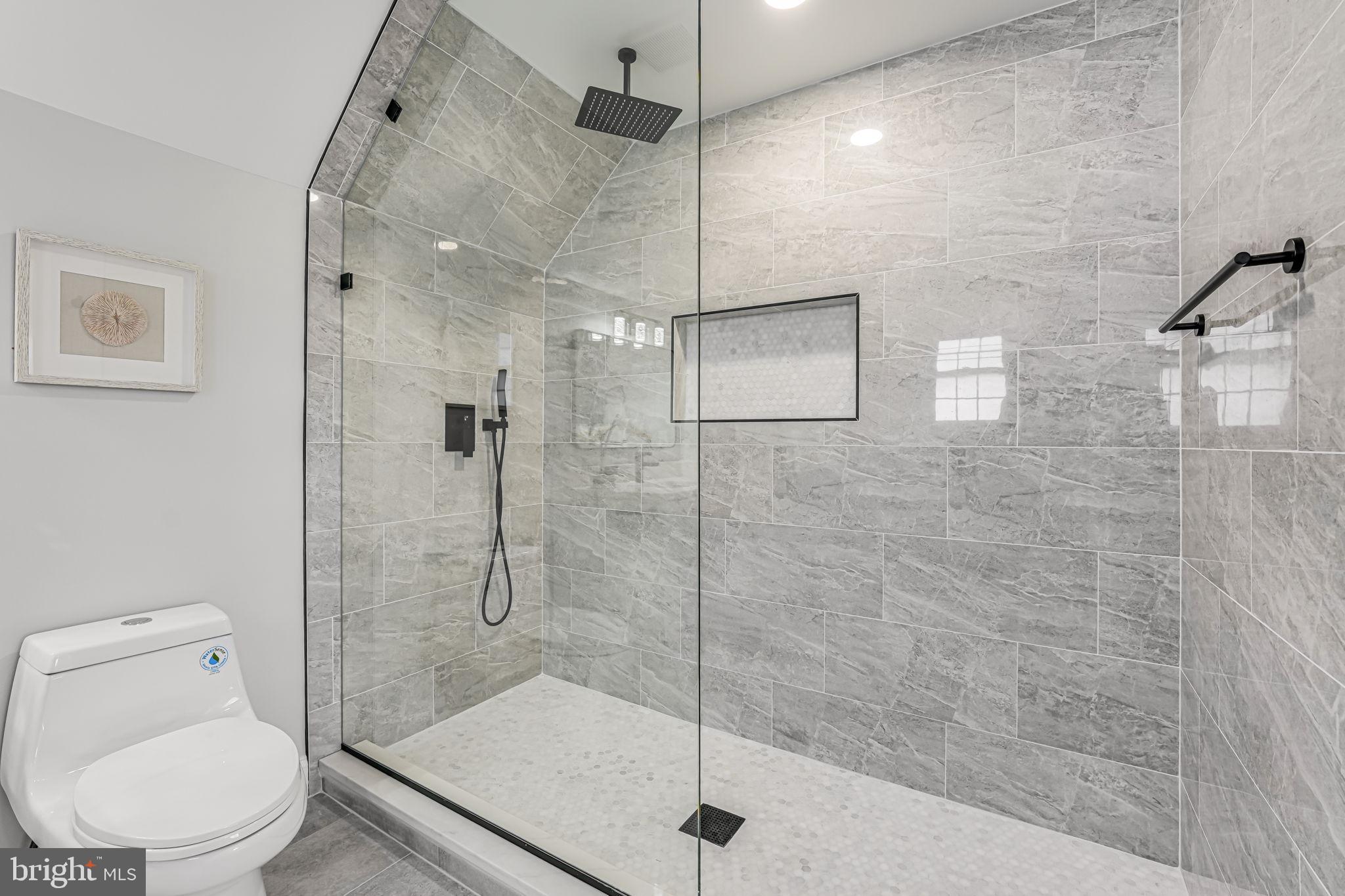 FAIRFAX ACRES - Residential