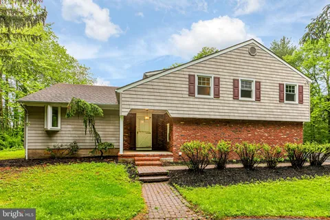 154 Lambertville-Hopewell, Hopewell, NJ 08525 - MLS#: NJHT2003654