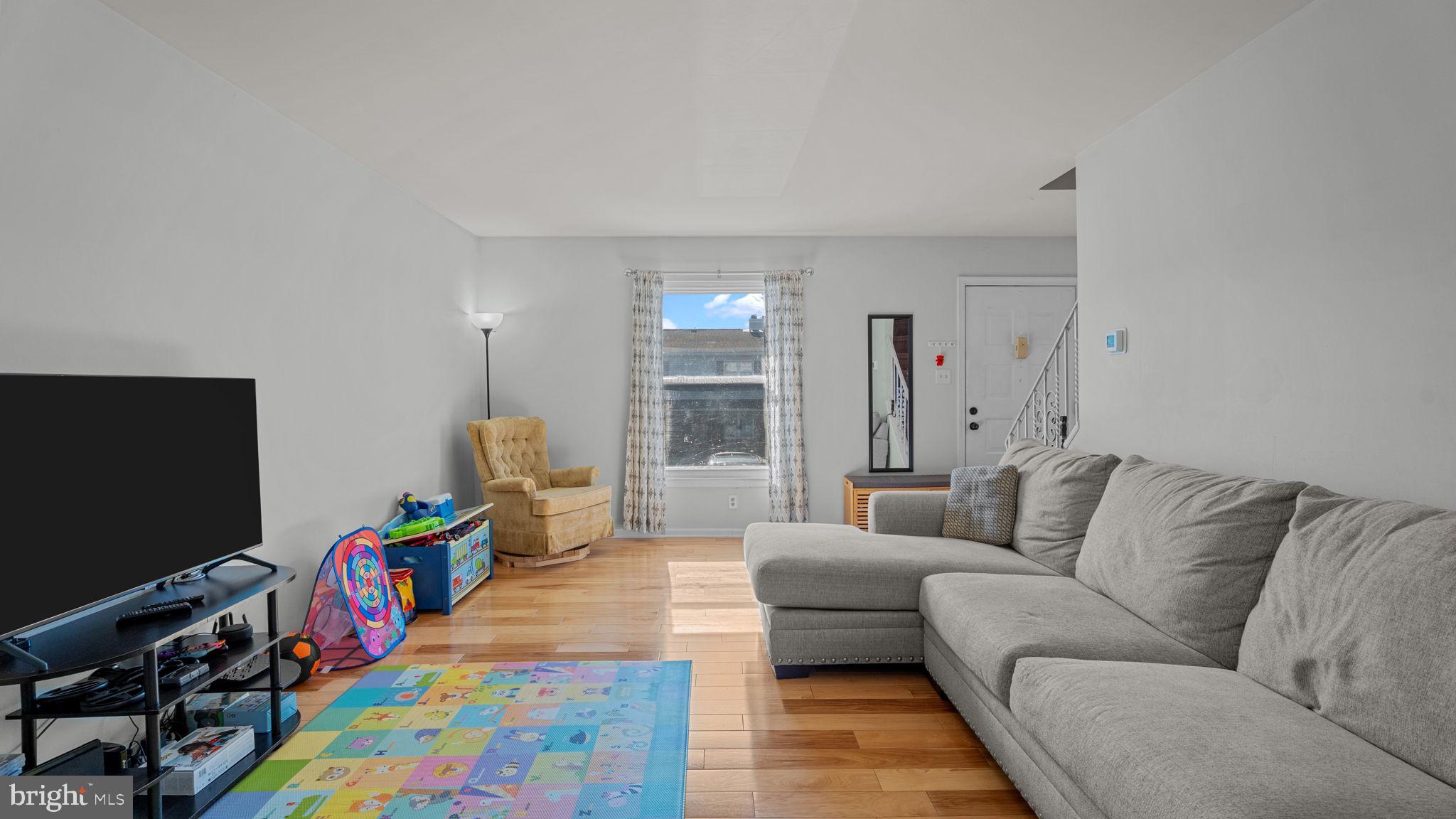 WHITPAIN HILLS - Residential