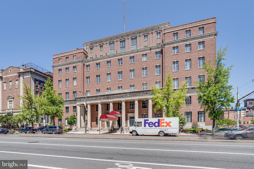 Welcome to 1601 Spring Garden Street unit #212 in the historic Colonnade building! Amazing 1 bedroom 1 bath updated condo with high ceilings and tons of natural light. Enter into your unit to a great floor-plan which features a newly renovated kitchen with stainless steel appliances, quartz countertops, breakfast bar and plenty of cabinet space. Adjacent to the kitchen is the living room with hardwood floors, oversized windows and plenty of natural light. The one bedroom offers plenty of space including closet space. The bathroom features tiled floors ,soak in tub, vanity and washer/dryer combo. This condo is located conveniently to the Broad Street subway and all public transportation, local universities including Community College of Philadelphia which is across the street, all of the restaurants and nightlife that Center City offers, Art Museum, all major highways. There is a doorman on site, access to a fitness center, bike storage and your own storage locker.