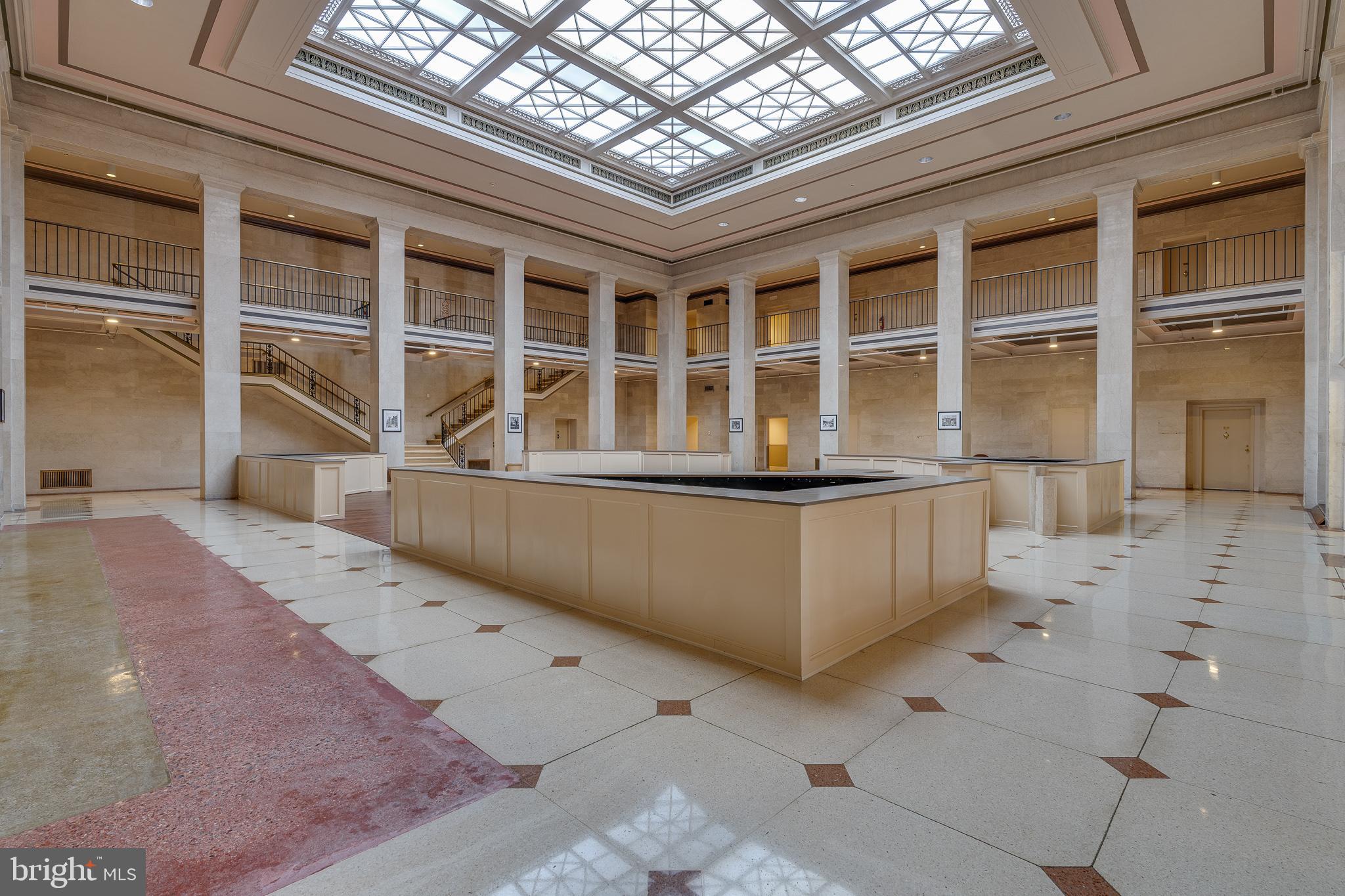 FAIRMOUNT - Residential