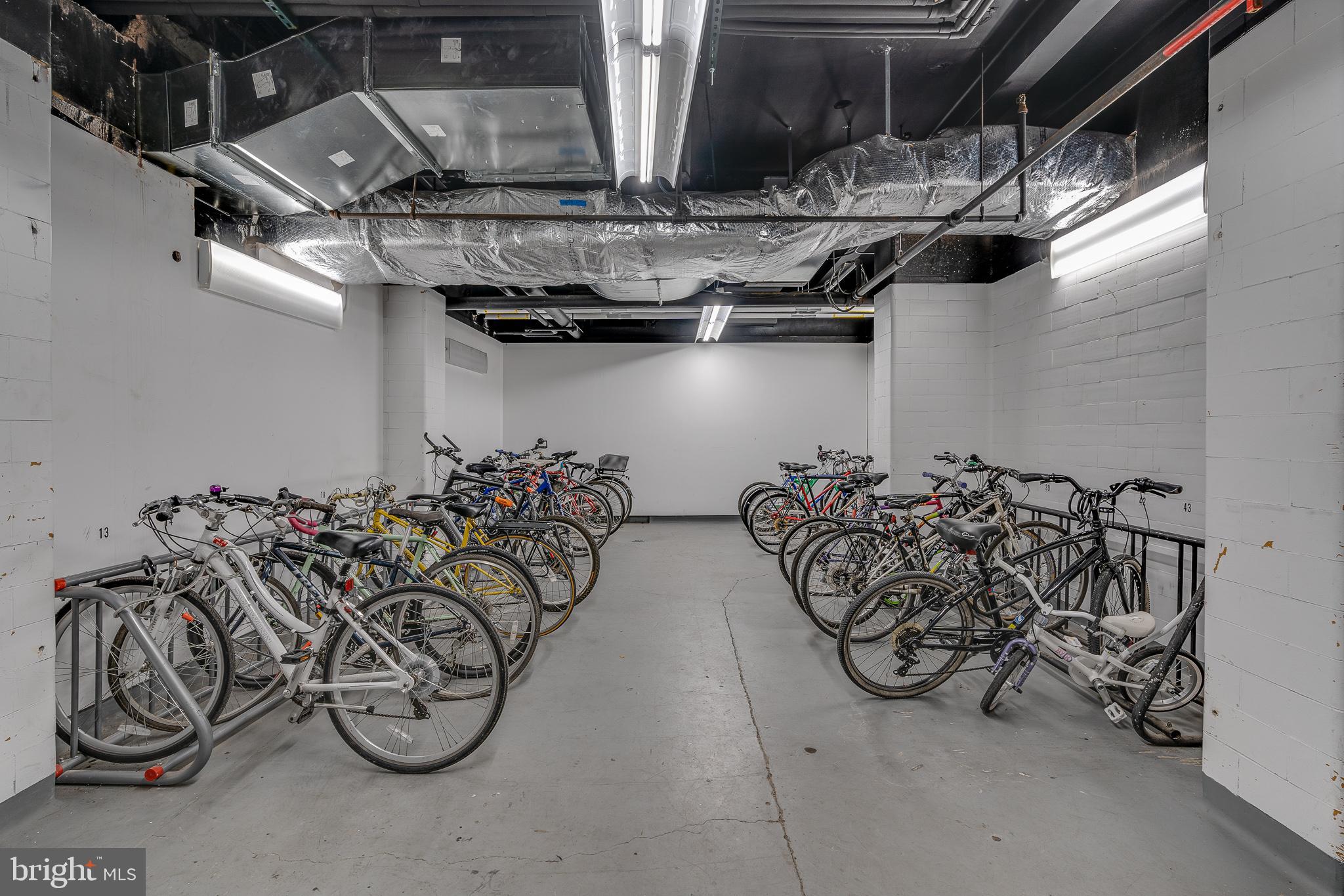 FAIRMOUNT - Residential