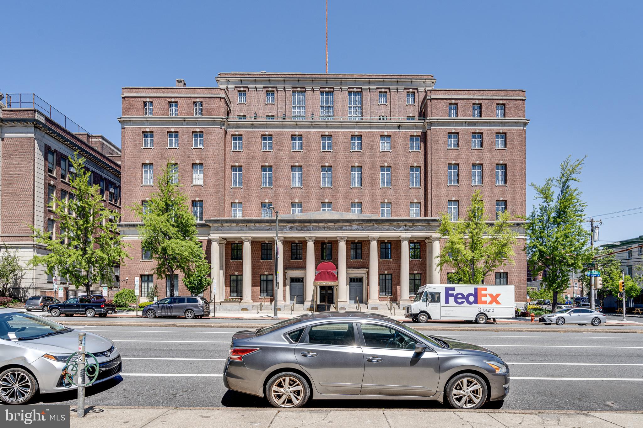 FAIRMOUNT - Residential