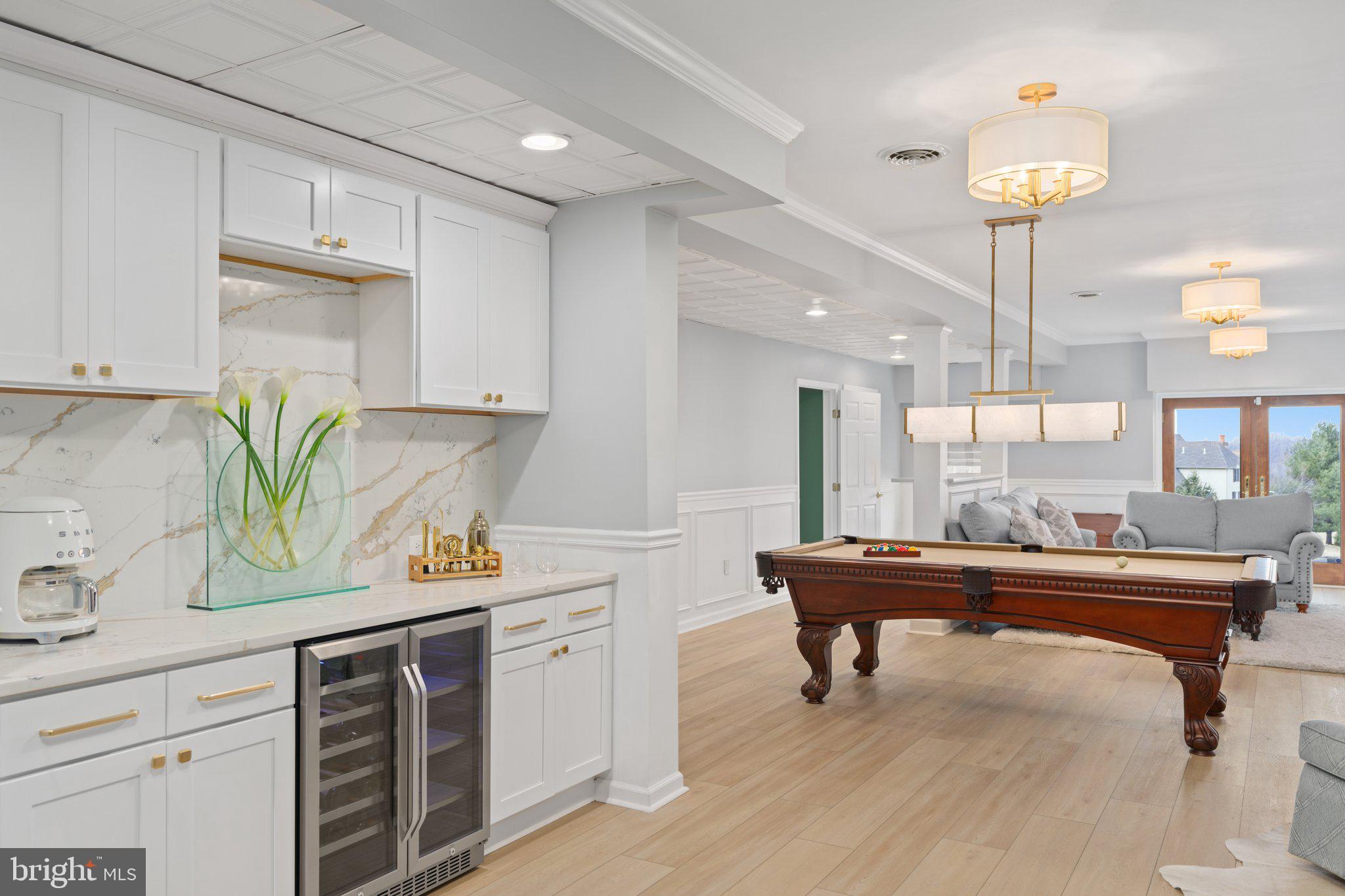 SADDLE RIDGE - Residential