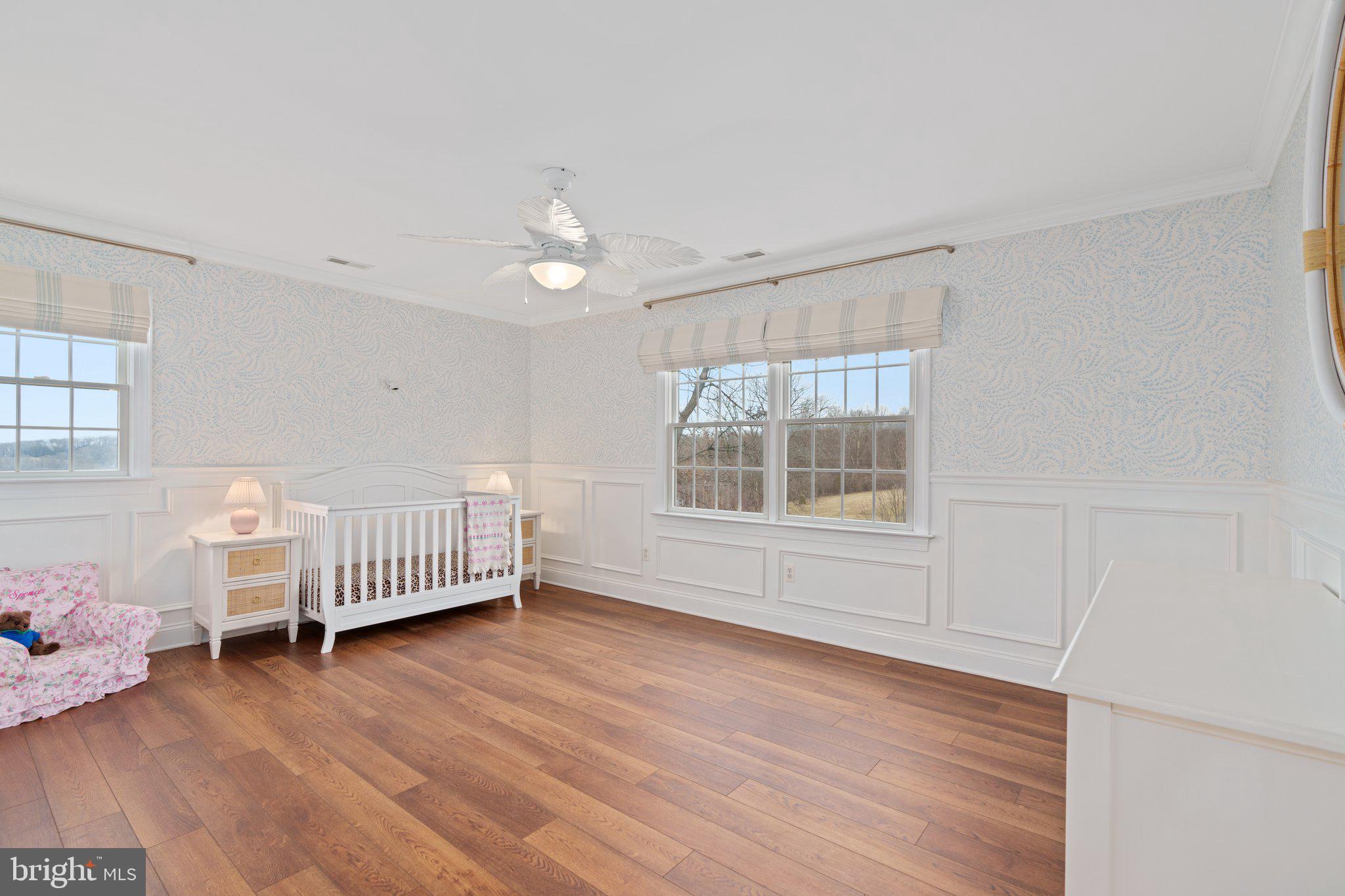 SADDLE RIDGE - Residential