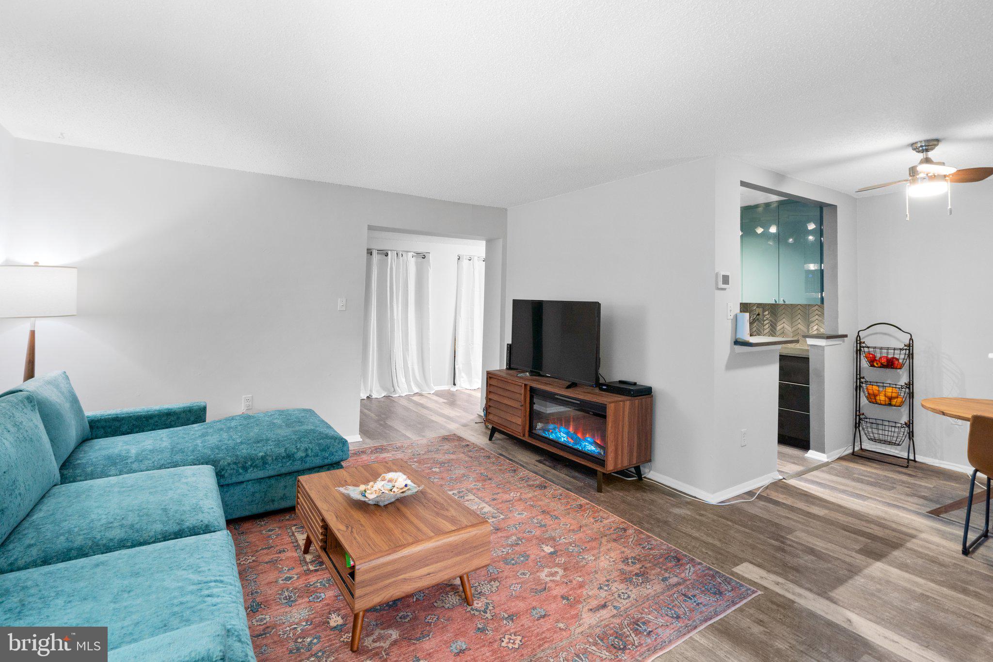 ROCKLAND RUN - Residential