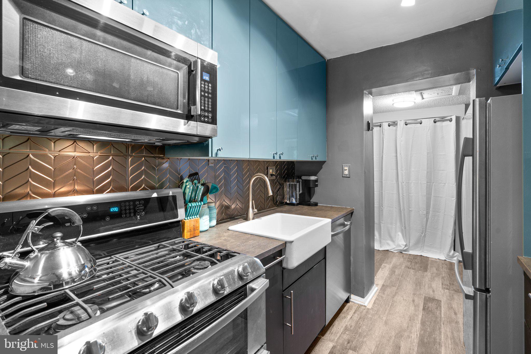 ROCKLAND RUN - Residential