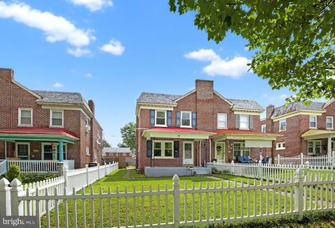 Photo of 311 N Broad Street, LANCASTER, PA 17602 (MLS # PALA2072950)