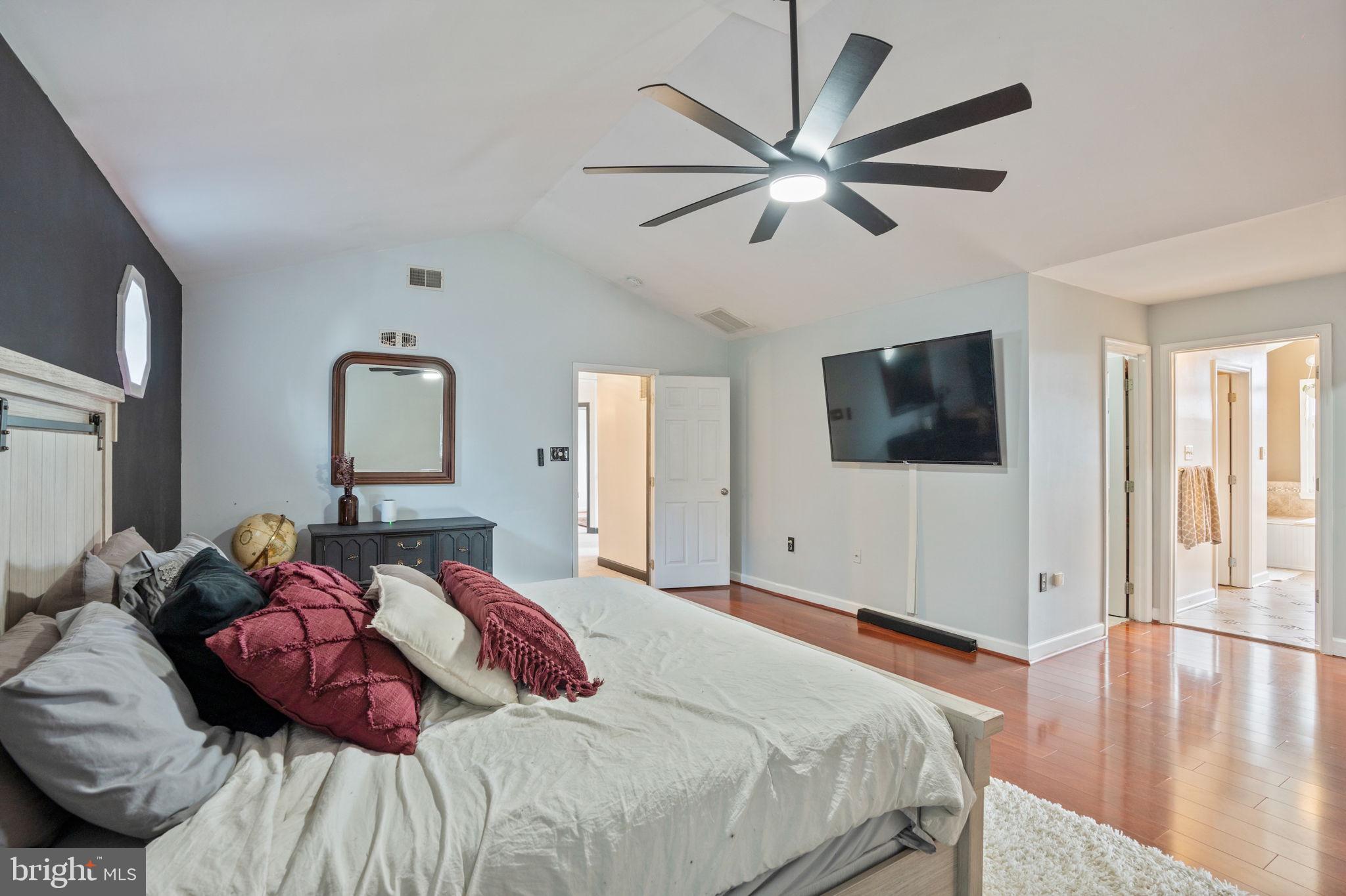 PEPPERMINT SPRINGS - Residential