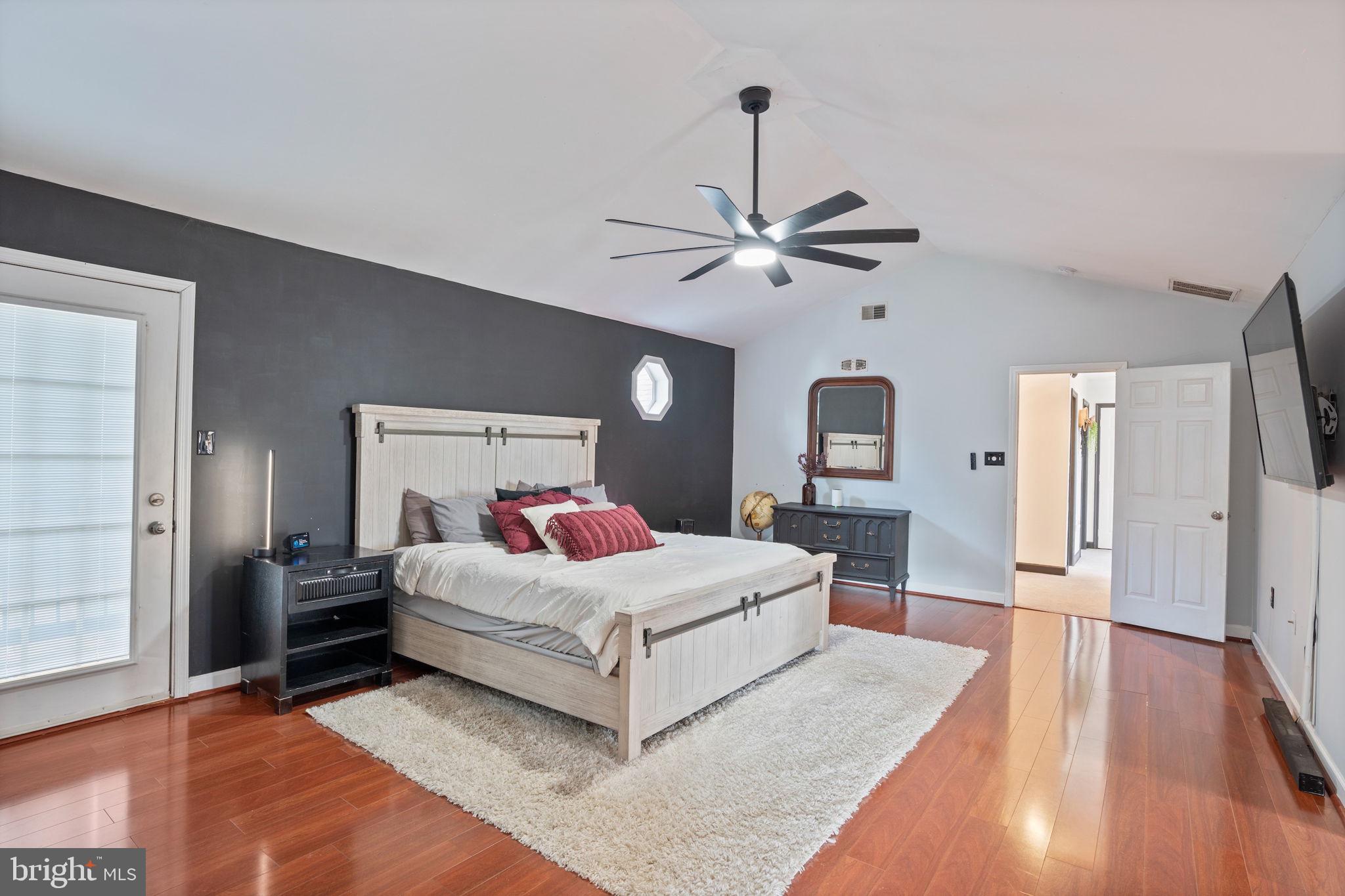 PEPPERMINT SPRINGS - Residential