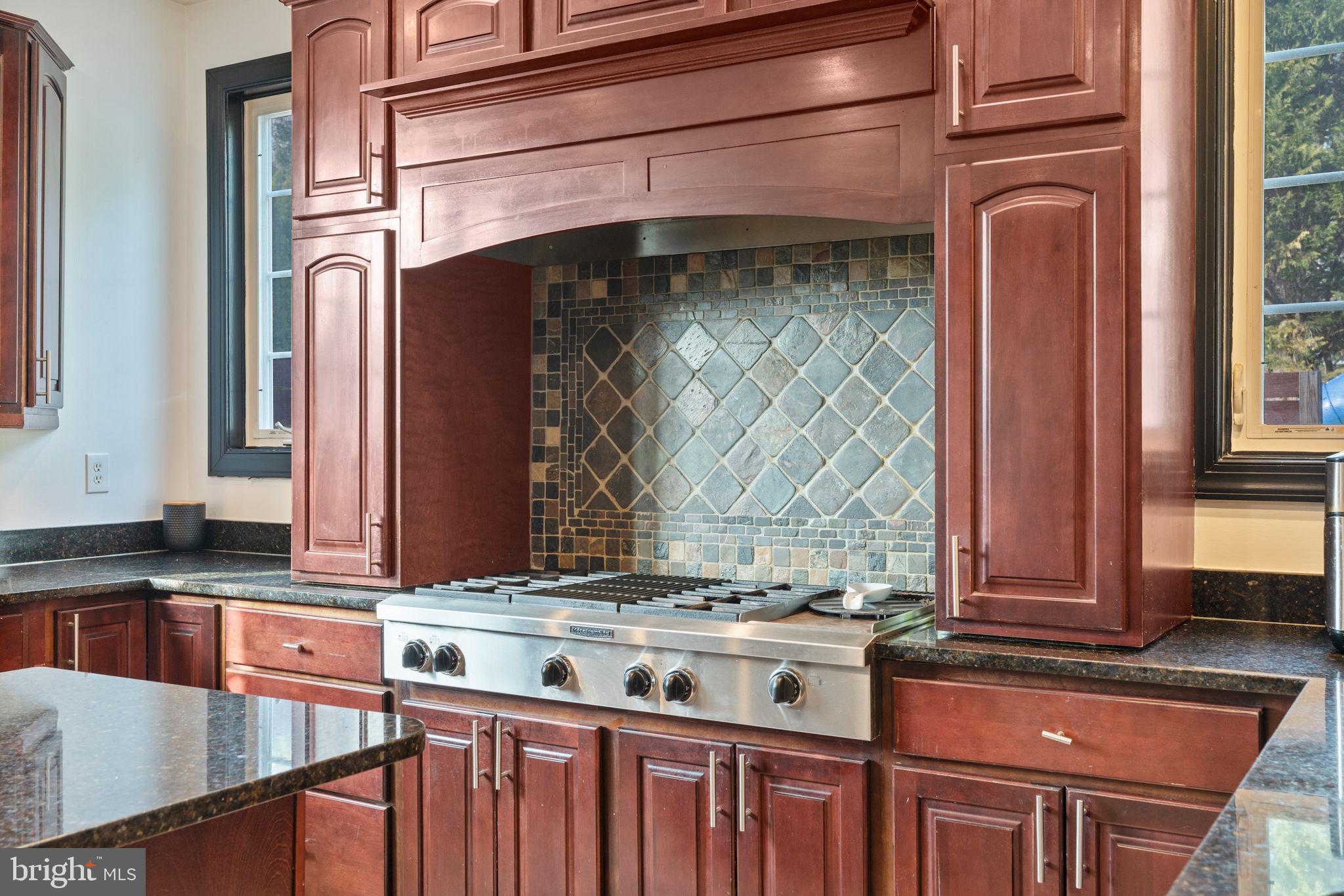 PEPPERMINT SPRINGS - Residential