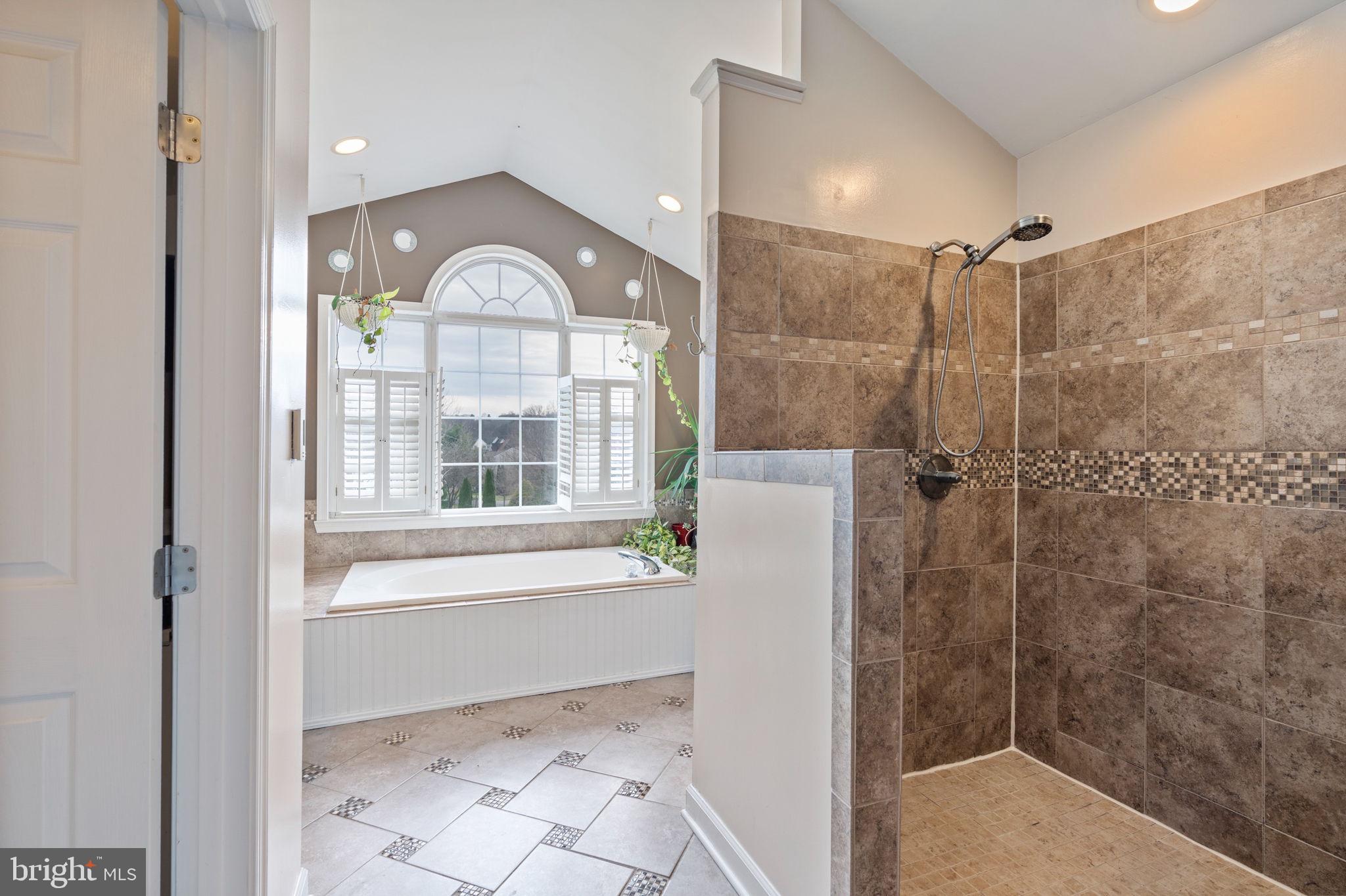 PEPPERMINT SPRINGS - Residential