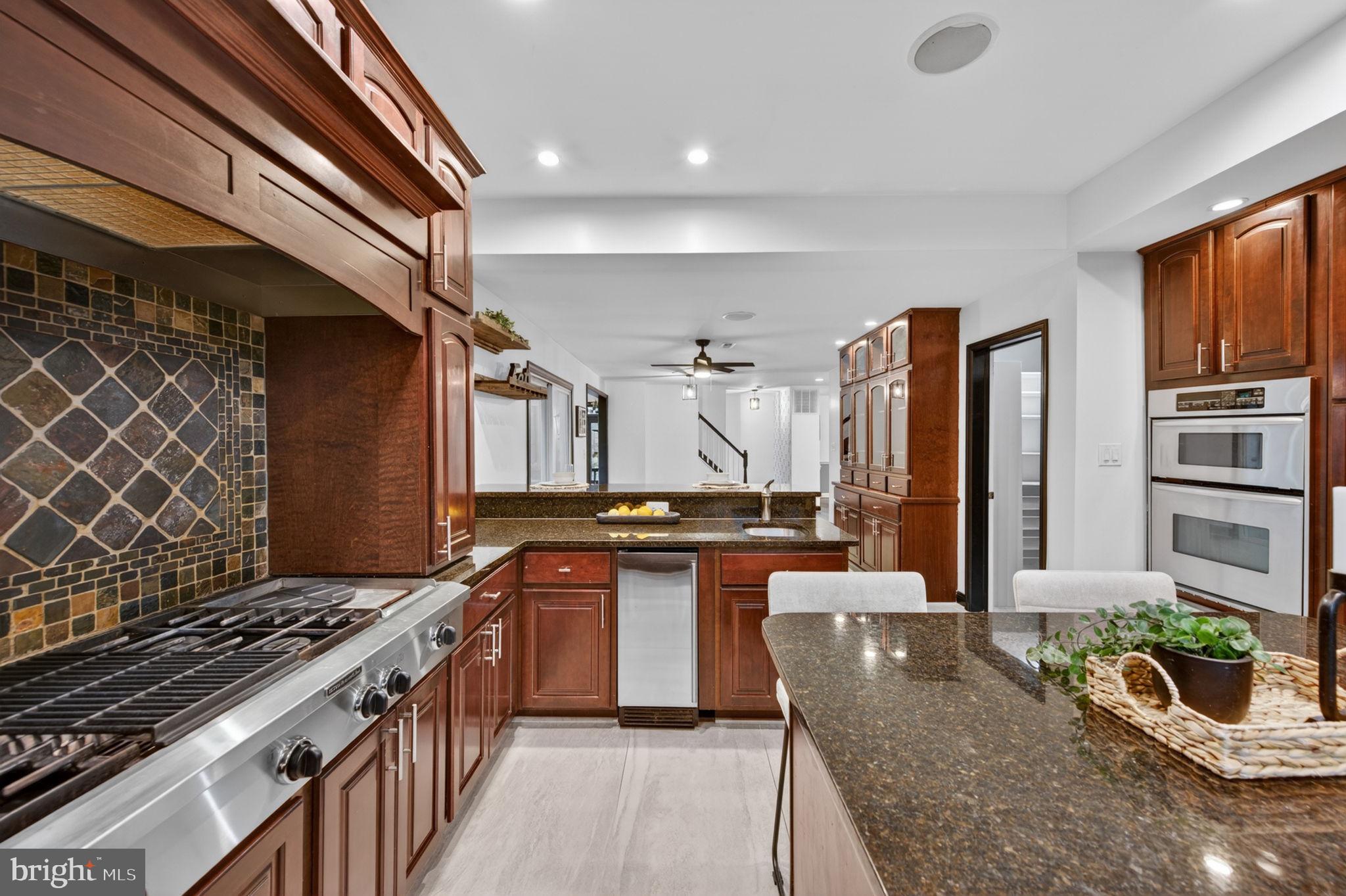PEPPERMINT SPRINGS - Residential
