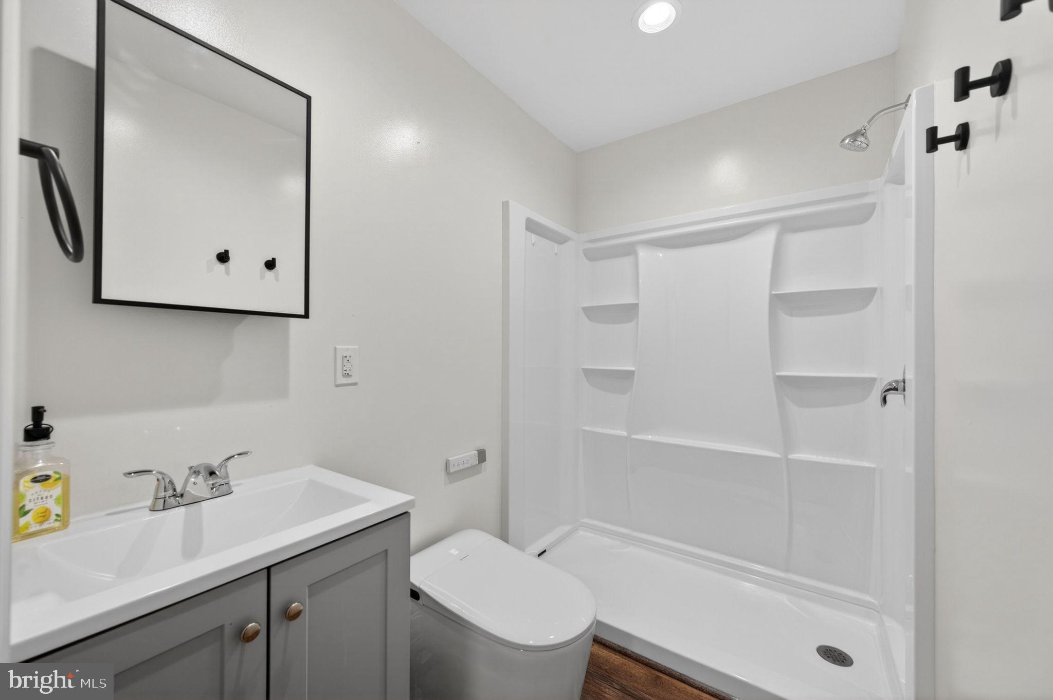 PEPPERMINT SPRINGS - Residential