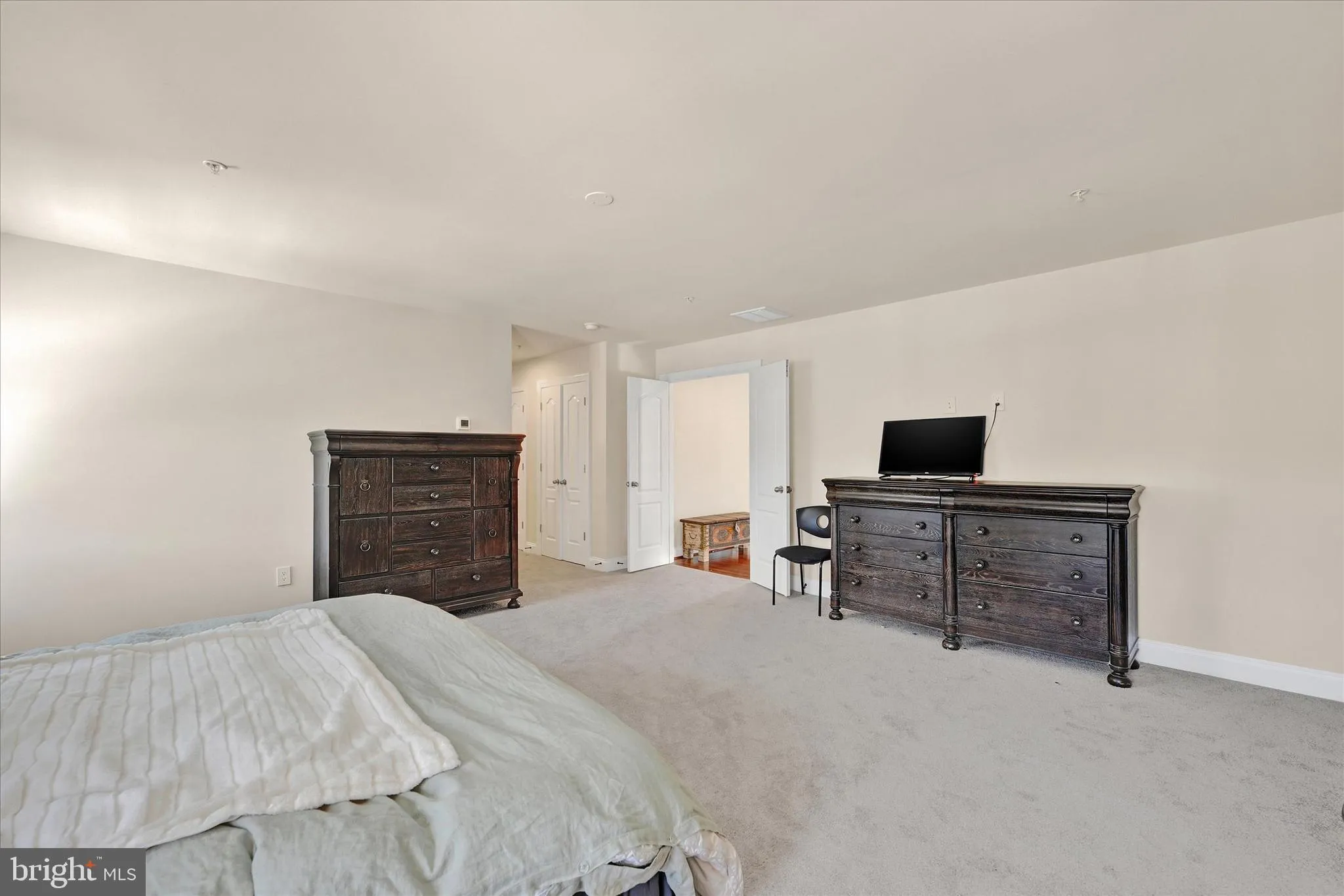 Glen Burnie, Maryland 21060, United States, 4 Bedrooms Bedrooms, ,3 BathroomsBathrooms,Residential,Pending,23182