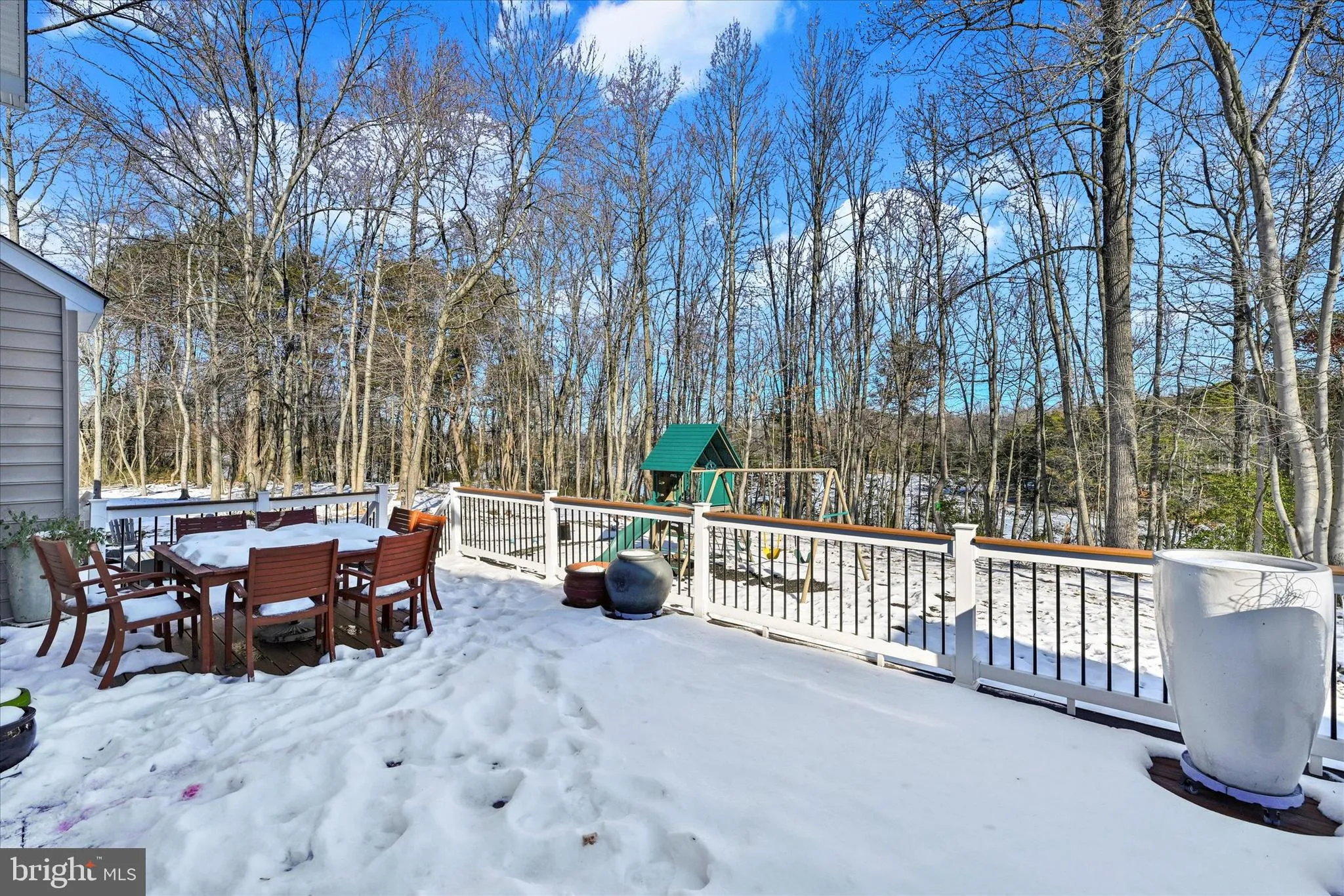 Glen Burnie, Maryland 21060, United States, 4 Bedrooms Bedrooms, ,3 BathroomsBathrooms,Residential,Pending,23182