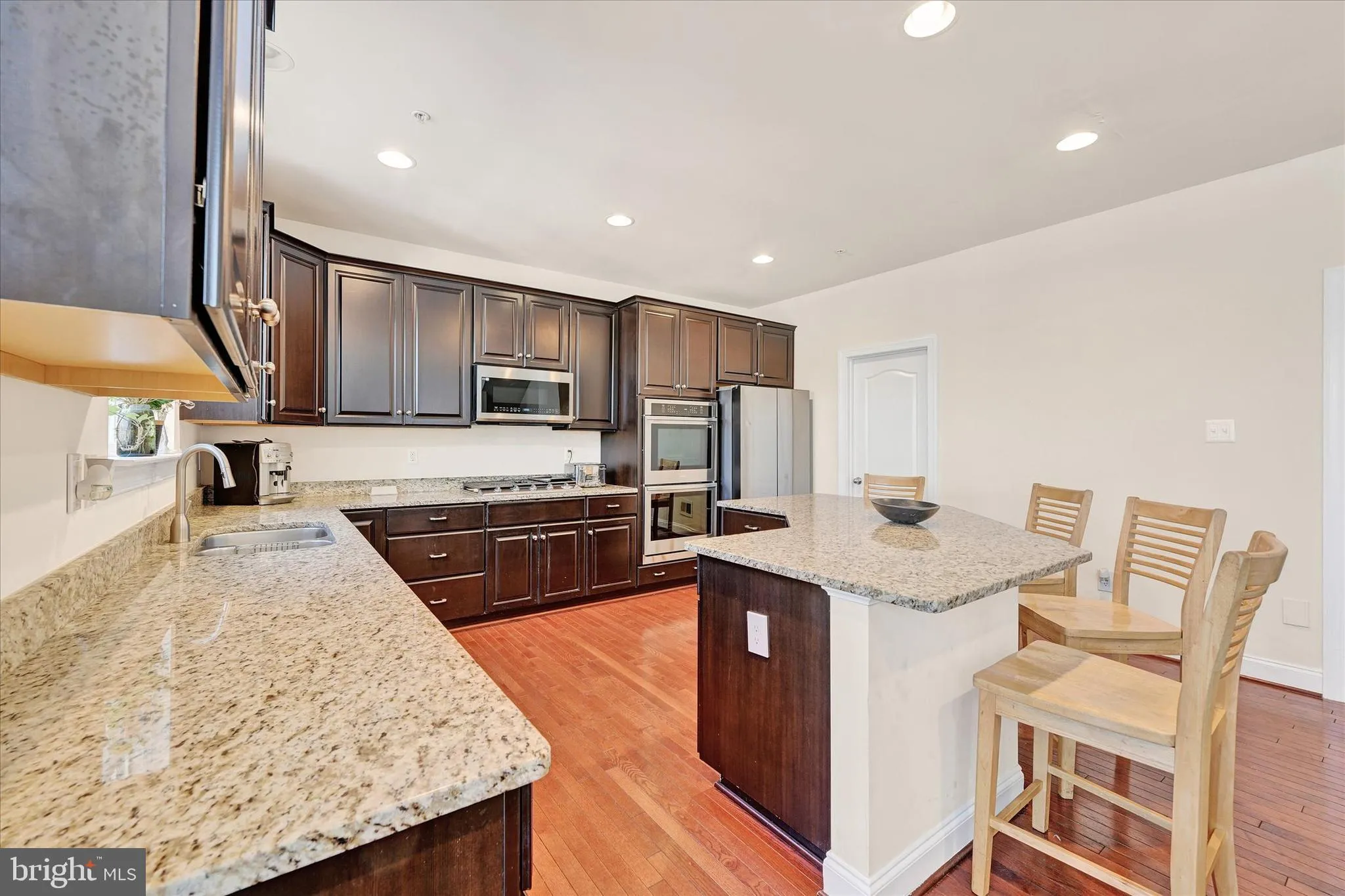 Glen Burnie, Maryland 21060, United States, 4 Bedrooms Bedrooms, ,3 BathroomsBathrooms,Residential,Pending,23182