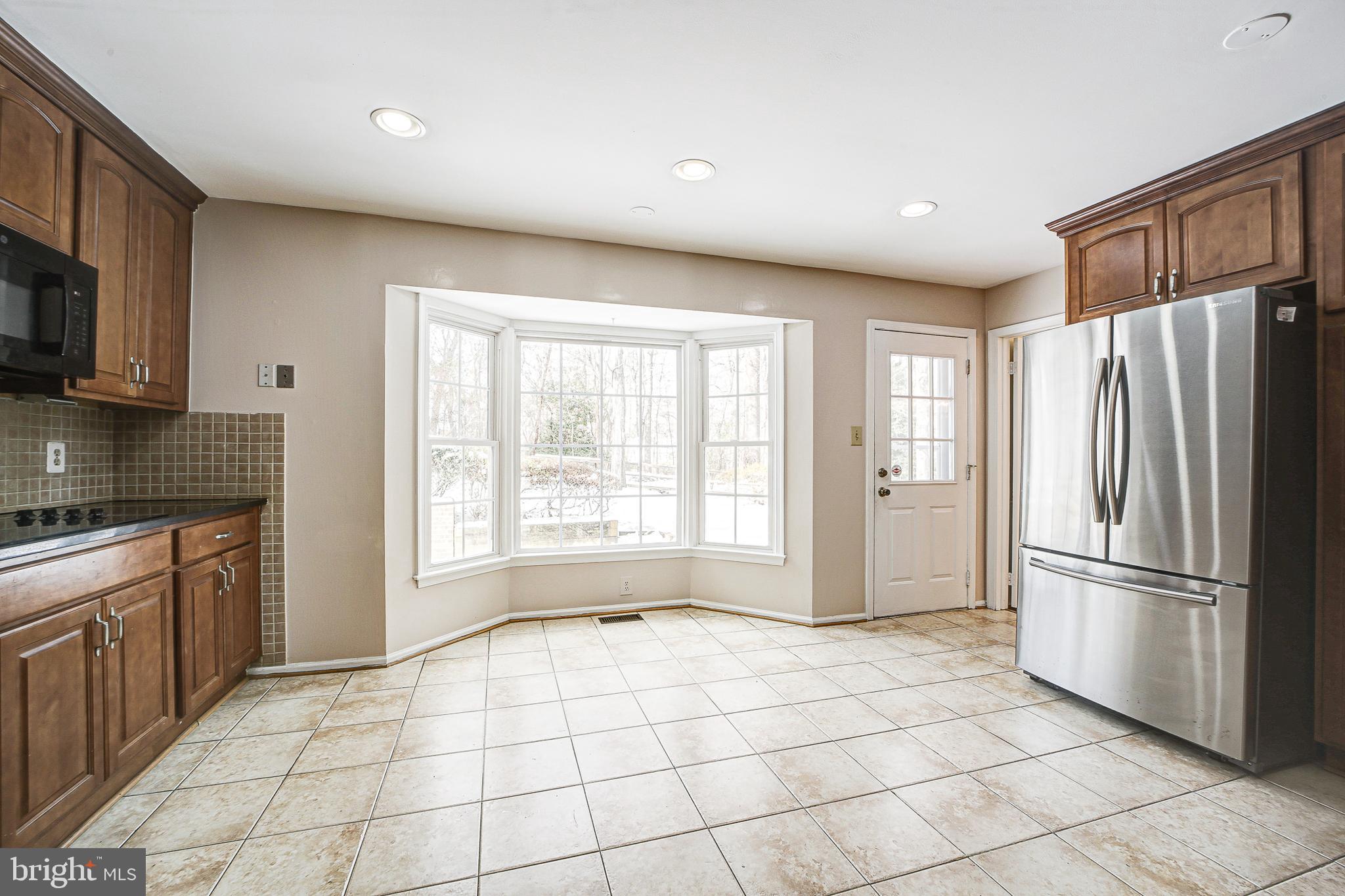 PINE KNOLLS - Residential Lease