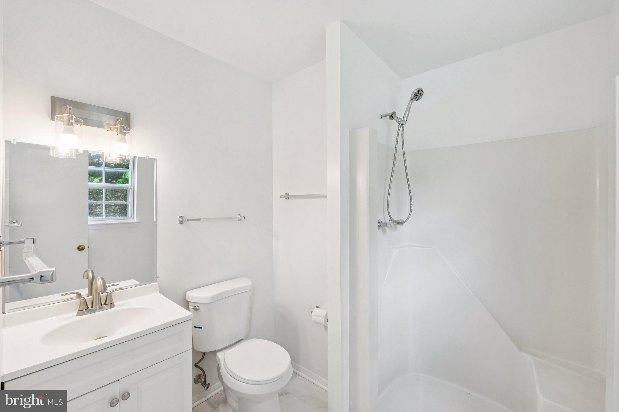 FLOWER HILL - Residential