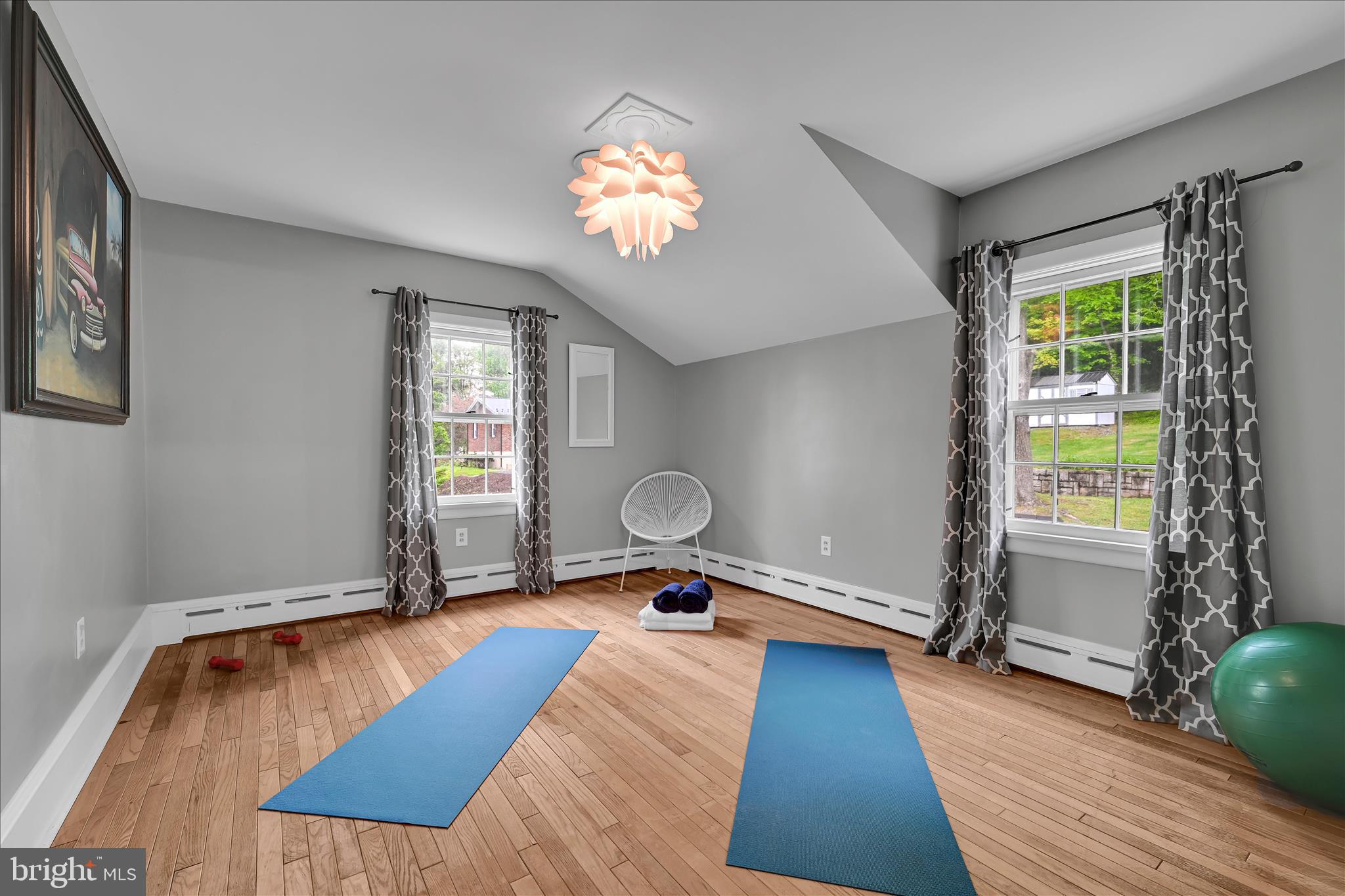YORKVILLE - Residential