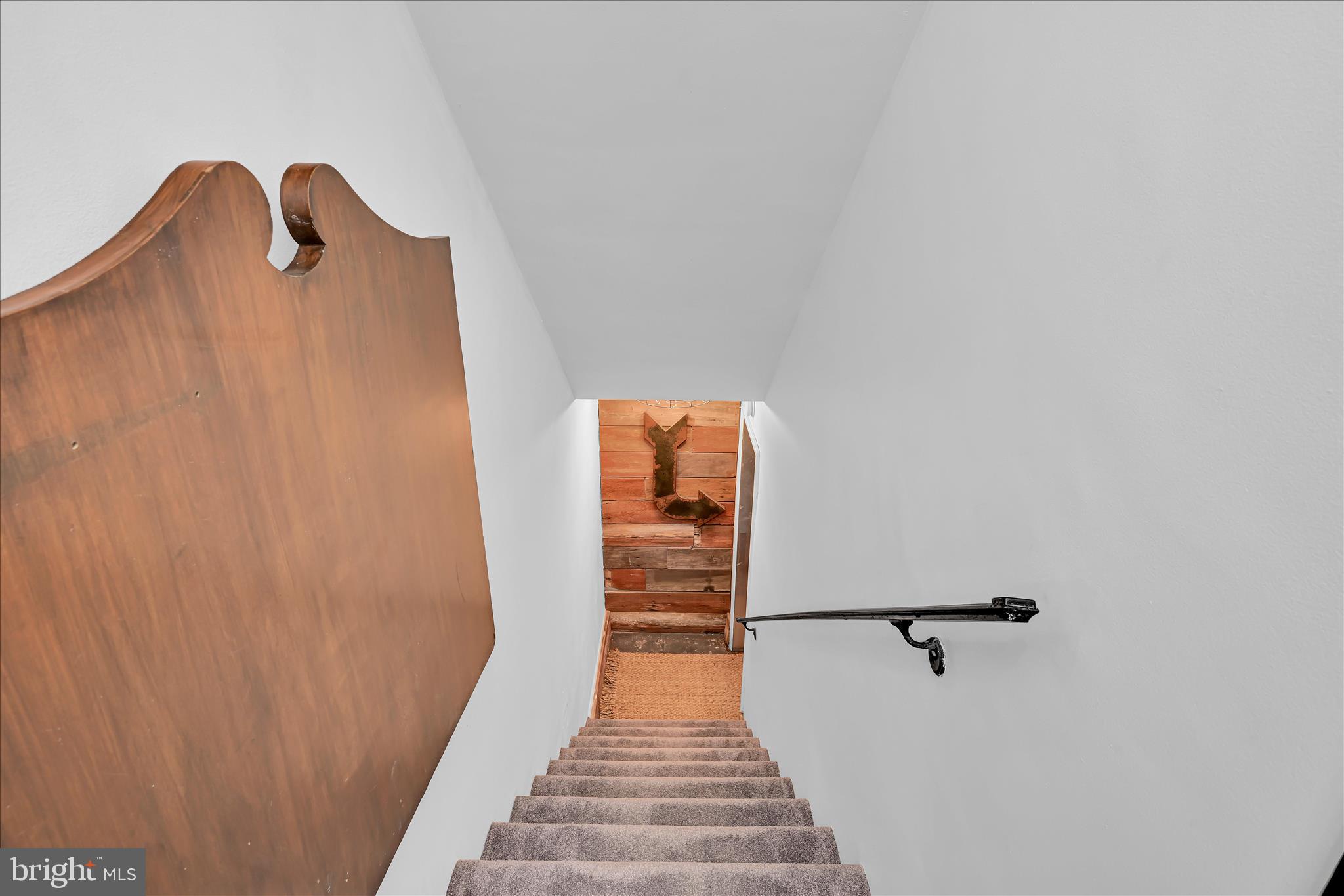 YORKVILLE - Residential