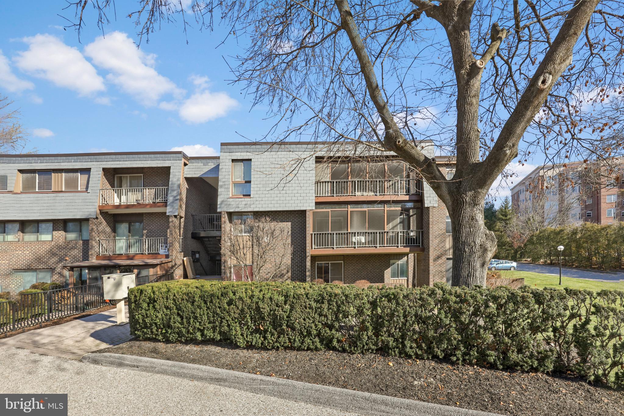 STEVENSON VILLAGE CONDO - Residential