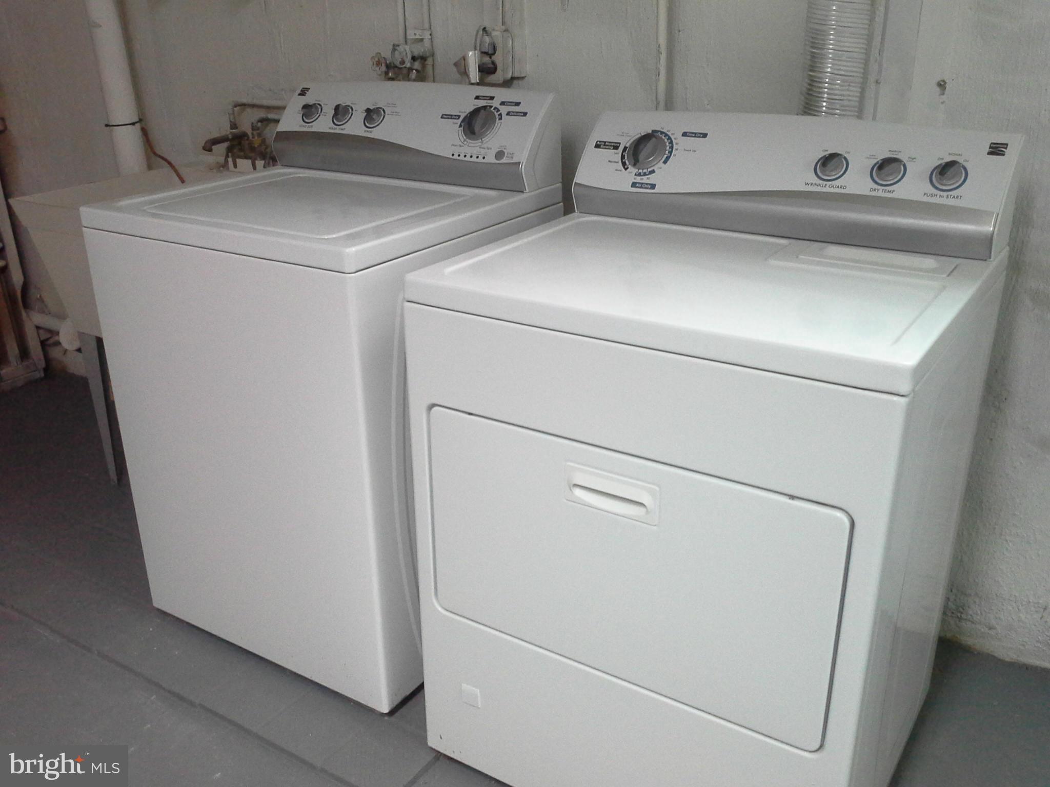 WEYBURN PARK - Residential