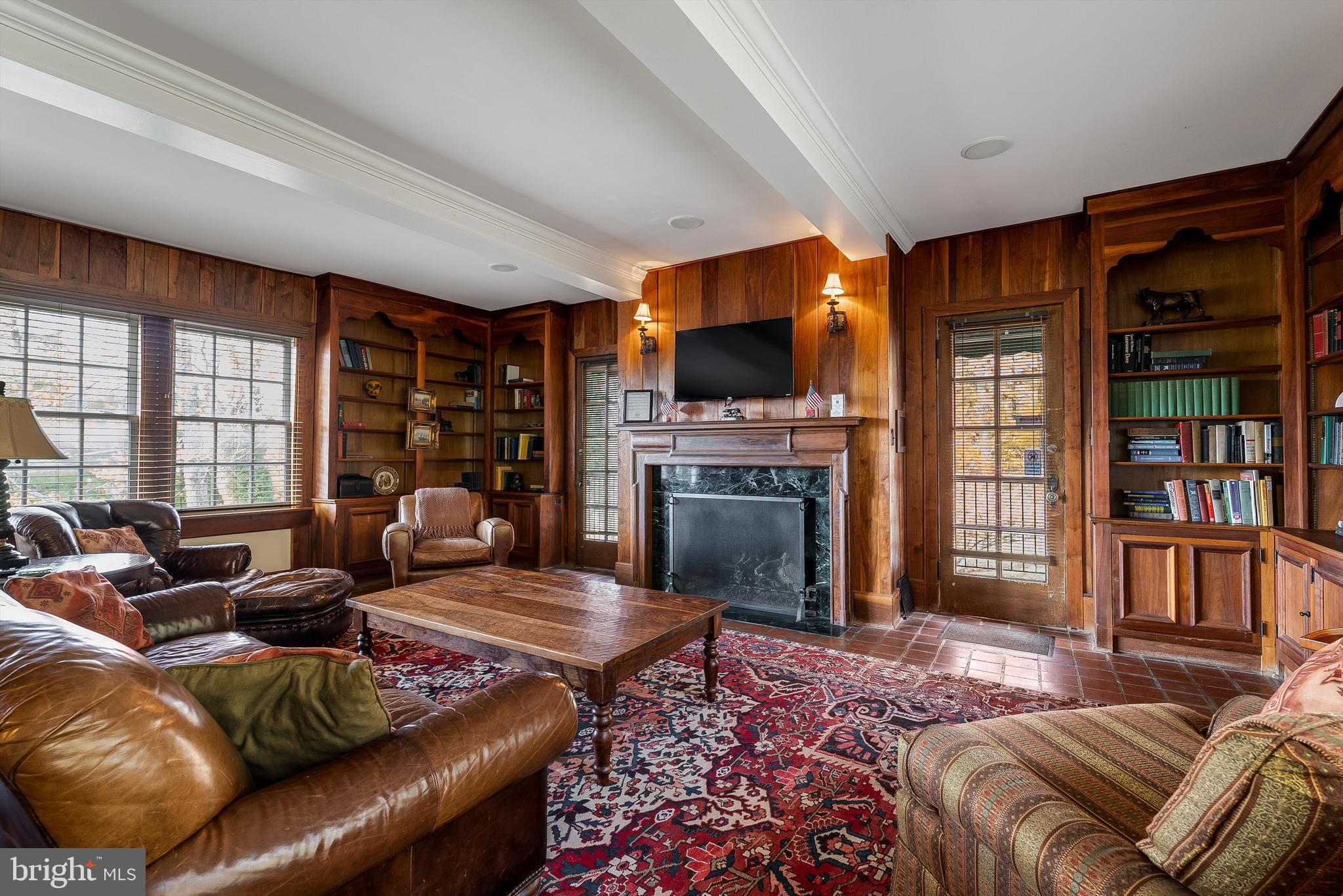 HOMESTEAD - Residential